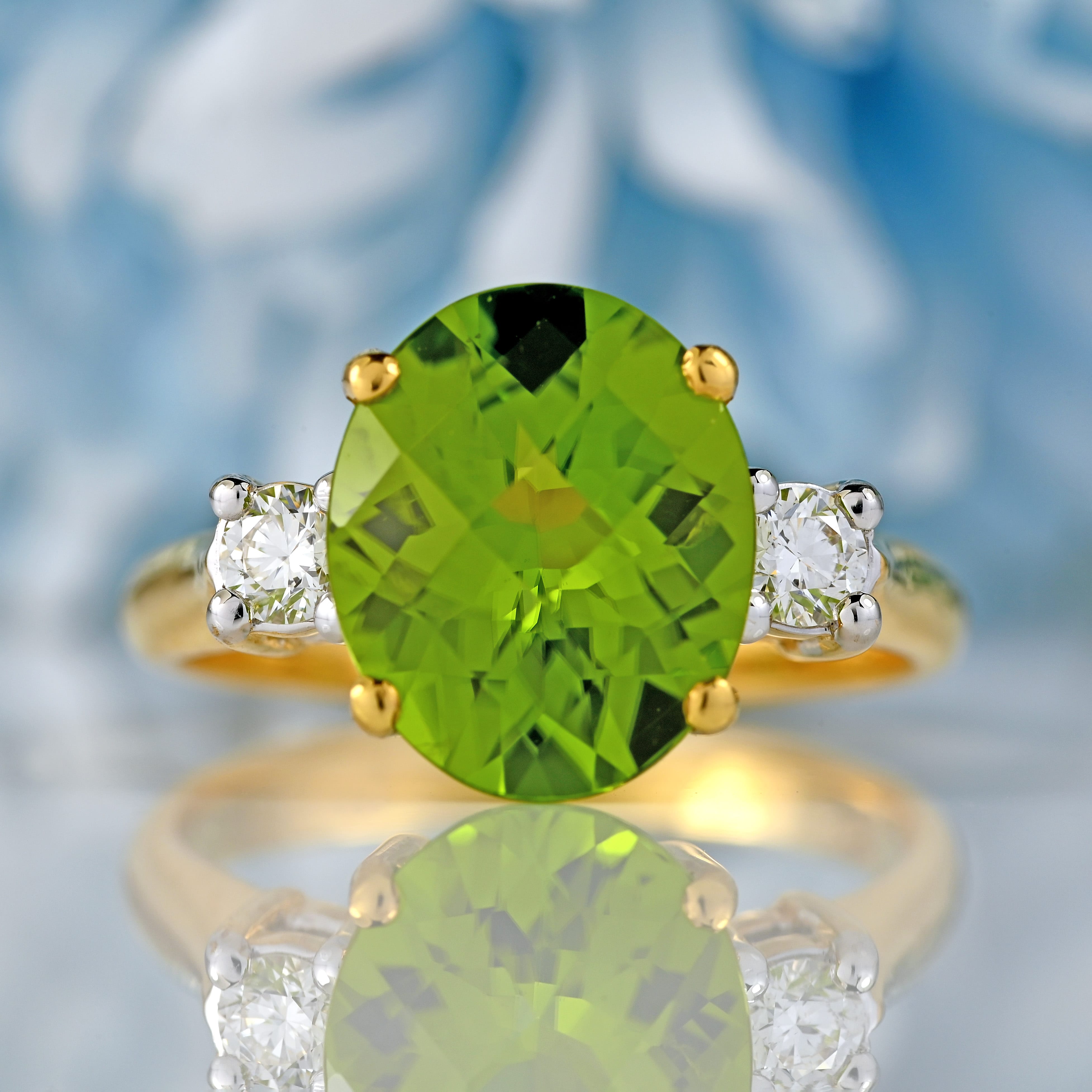 Ellibelle Jewellery Peridot & Diamond 18ct Gold Three-Stone Trilogy Ring (5.13cts)