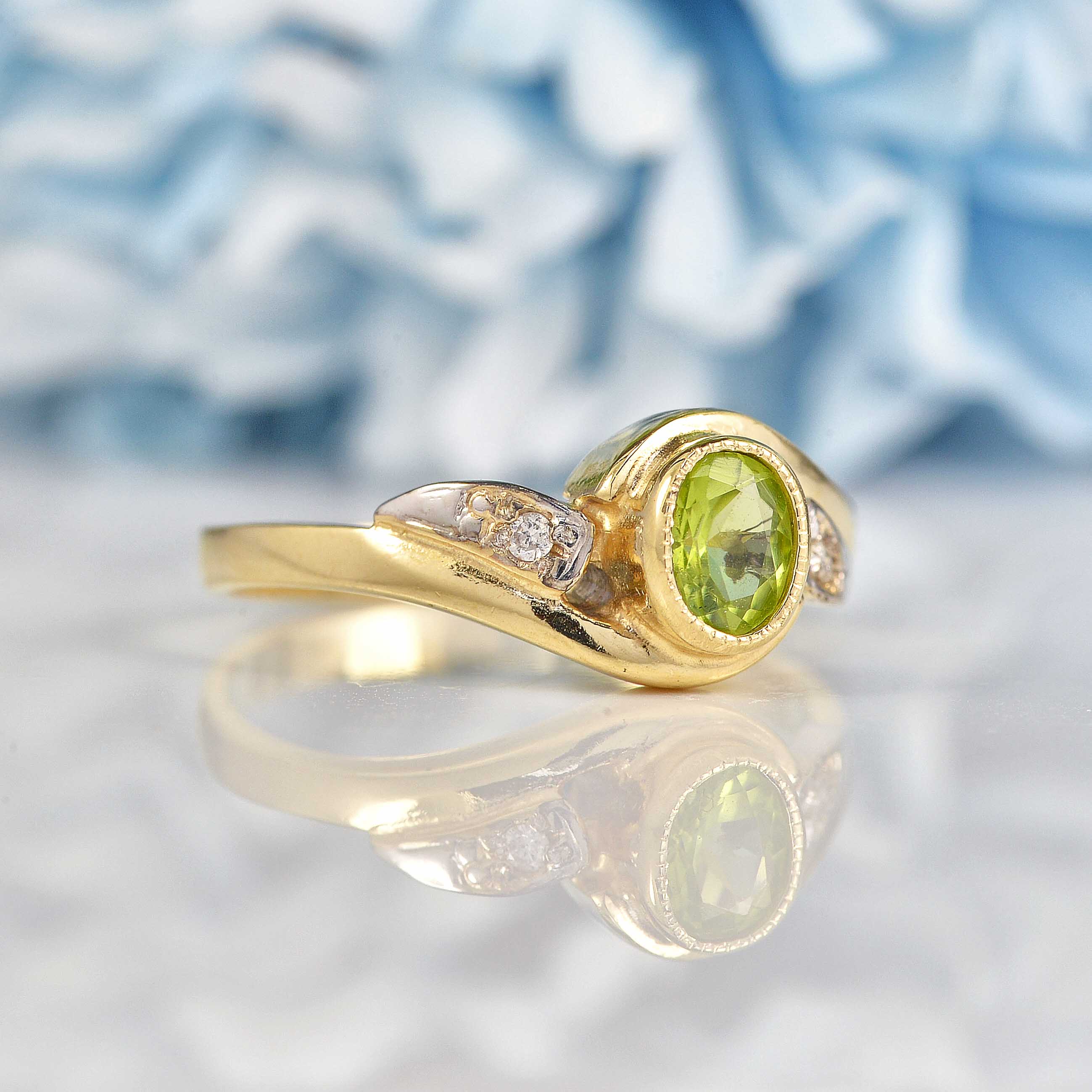 Ellibelle Jewellery Peridot & Diamond 9ct Gold Crossover Engagement Ring