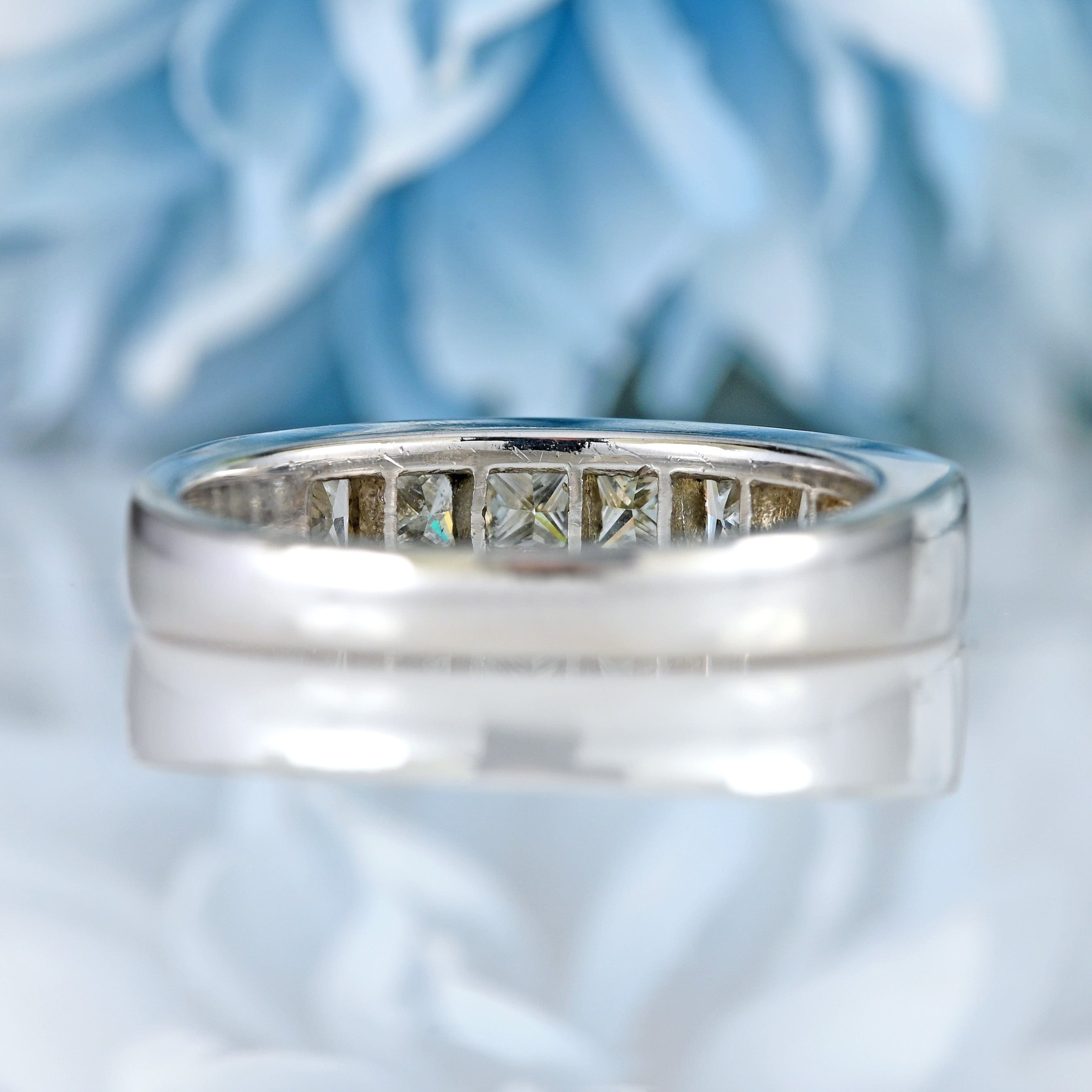 Ellibelle Jewellery Princess-Cut Diamond 18ct White Gold Half-Eternity Wedding Band Ring (1.05cts)