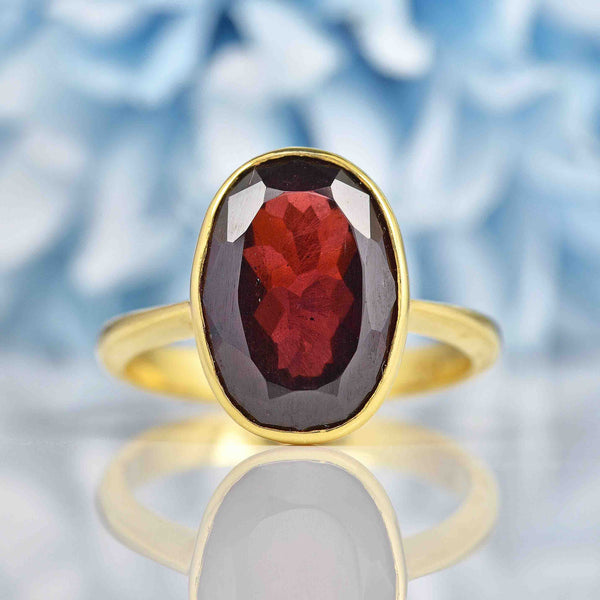 Ellibelle Jewellery Pyrope Garnet 18k Gold Solitaire Ring (6.55ct)