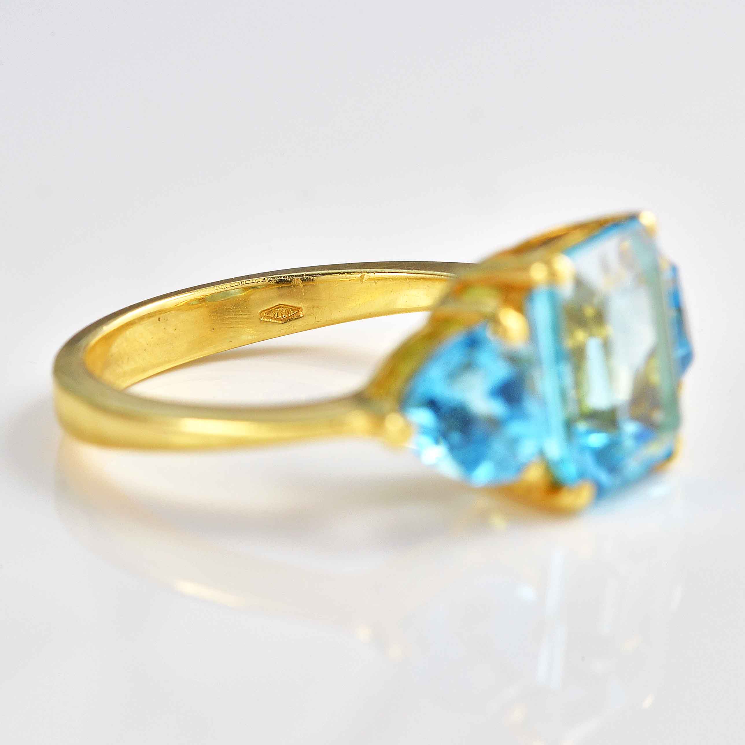 Ellibelle Jewellery Swiss Blue Topaz 18ct Gold Three-Stone Ring