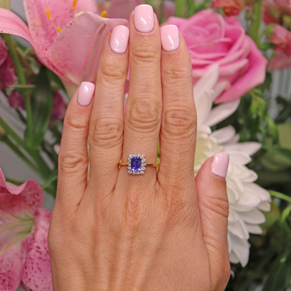 Ellibelle Jewellery Tanzanite & Diamond 18ct Gold Cluster Ring