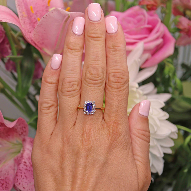 Ellibelle Jewellery Tanzanite & Diamond 18ct Gold Cluster Ring