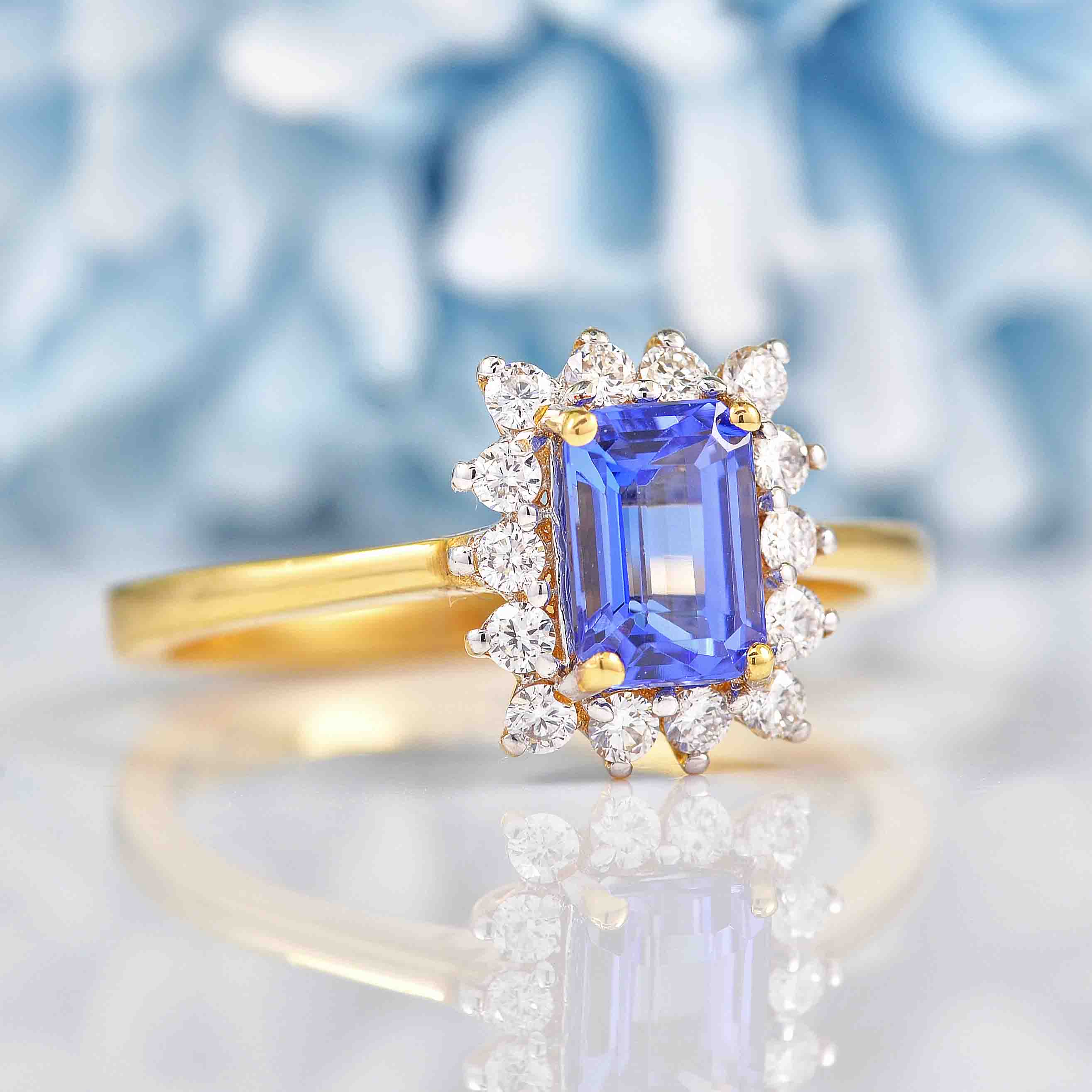 Ellibelle Jewellery Tanzanite & Diamond 18ct Gold Cluster Ring