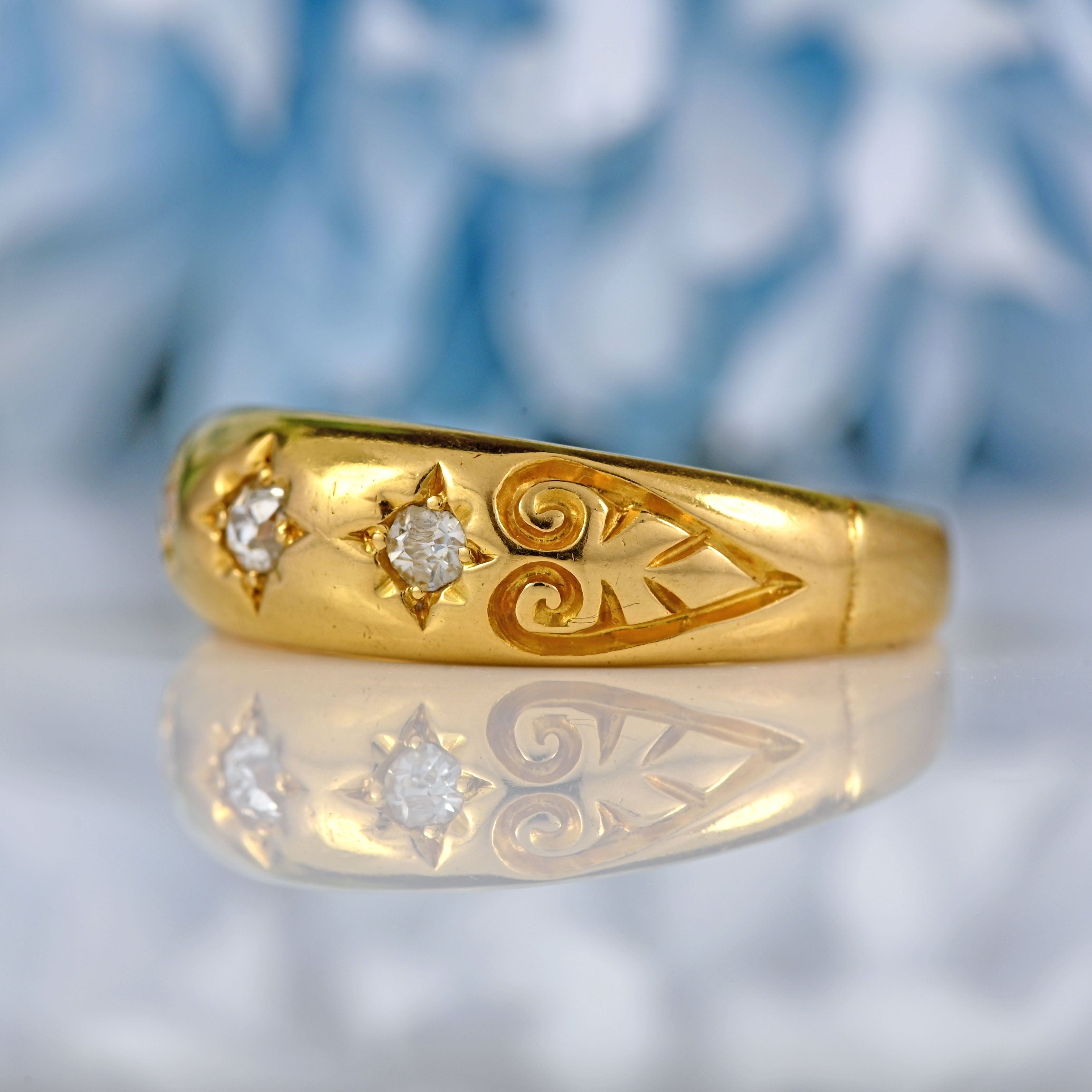 Ellibelle Jewellery Victorian 18ct Gold Diamond Starburst Gypsy Ring - Chester 1899