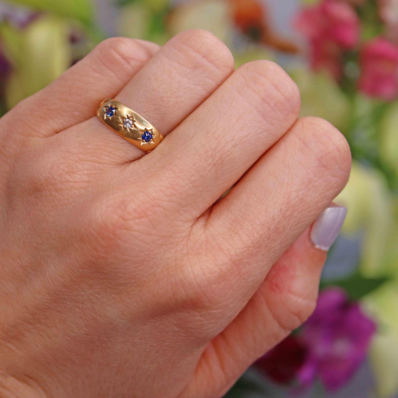 Ellibelle Jewellery Victorian Sapphire & Diamond 18ct Gold Starburst Gypsy Ring
