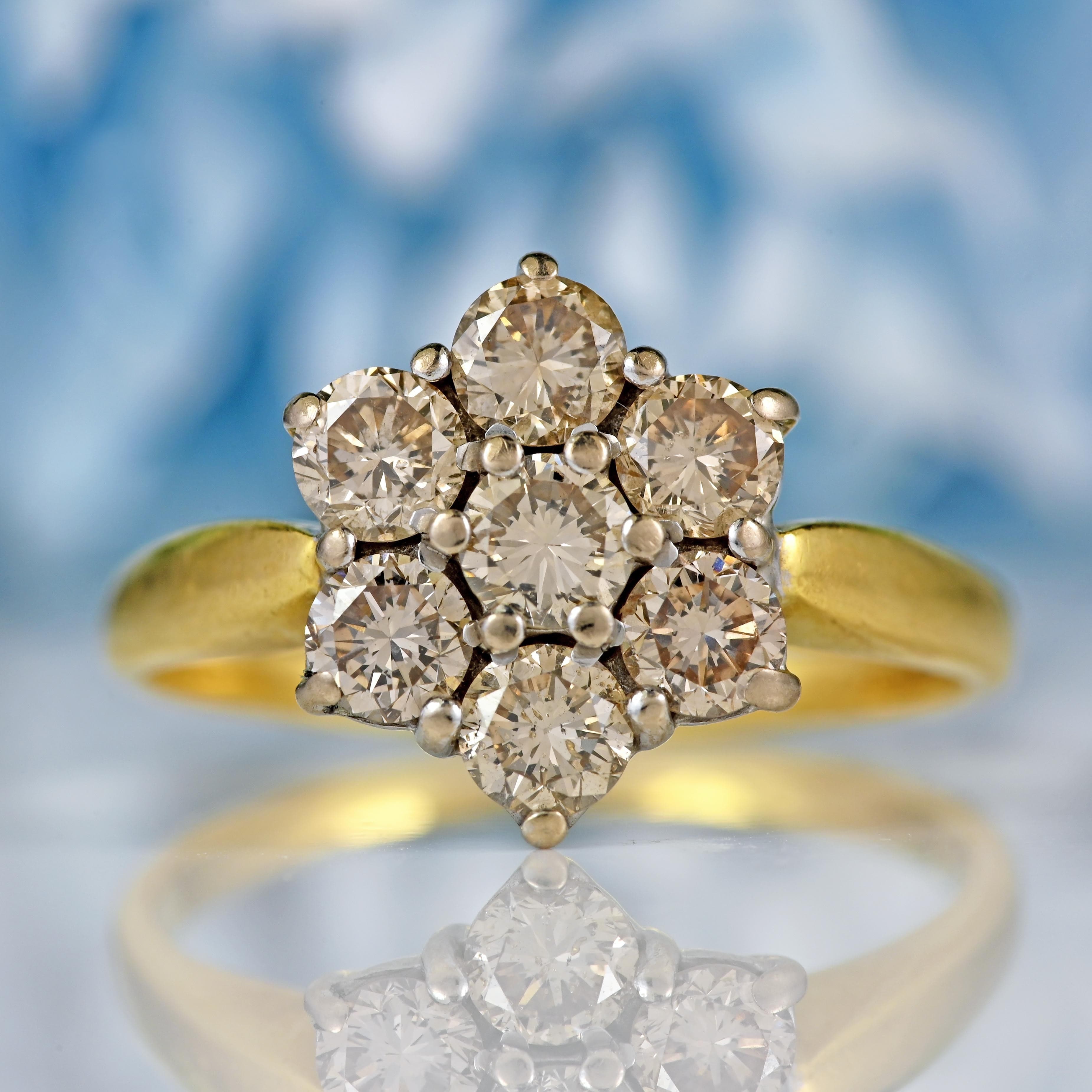 Ellibelle Jewellery Vintage 18ct Gold Tinted Diamond Daisy Cluster Ring (1.46ct)