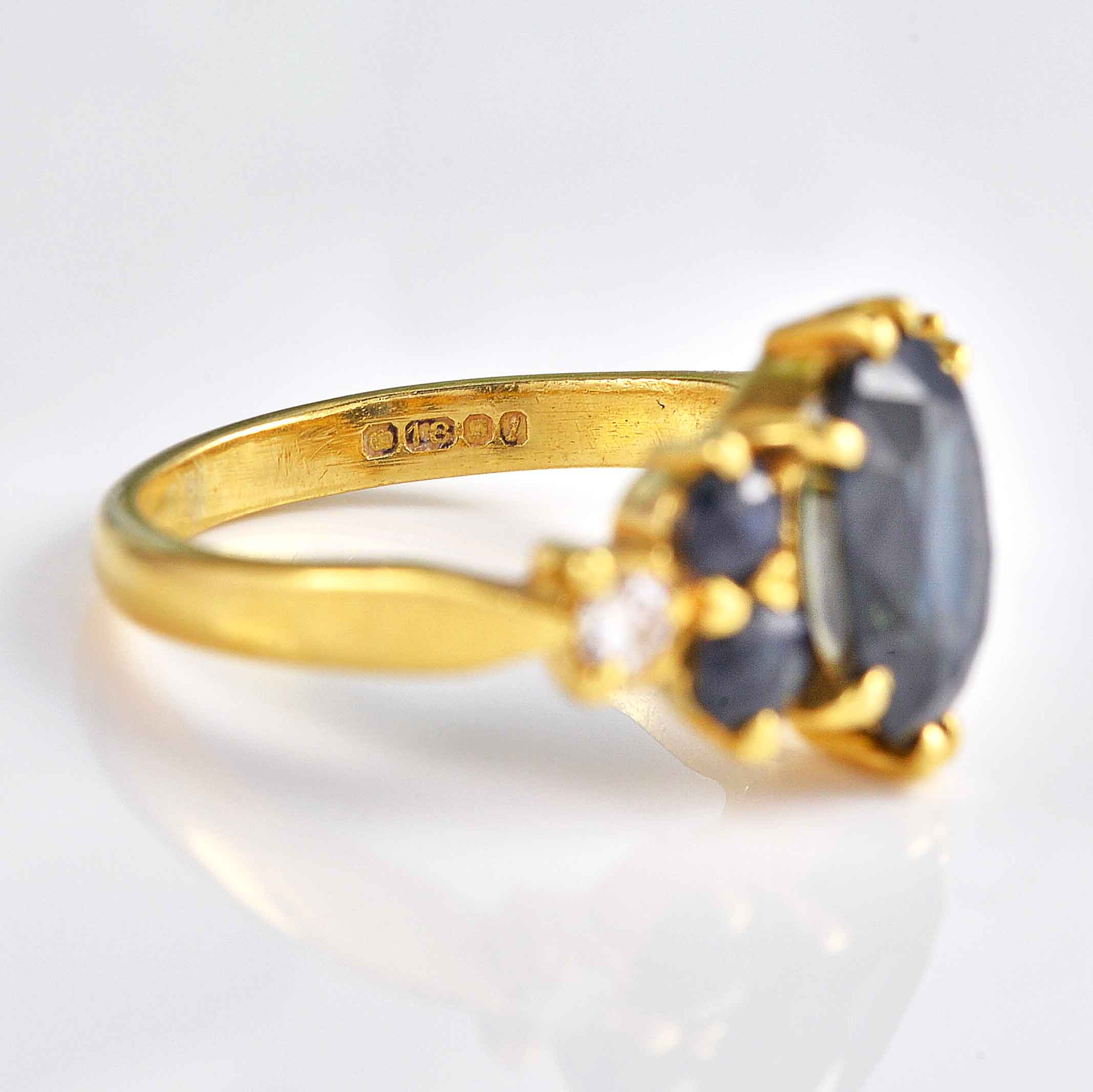 Ellibelle Jewellery Vintage 1960s Sapphire & Diamond 18ct Gold Seven-Stone Ring