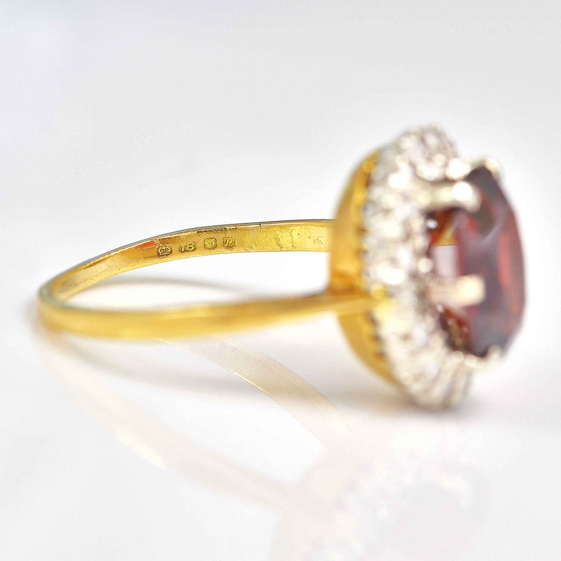 Ellibelle Jewellery Vintage 1970 Garnet & Diamond 18ct Gold Cluster Ring