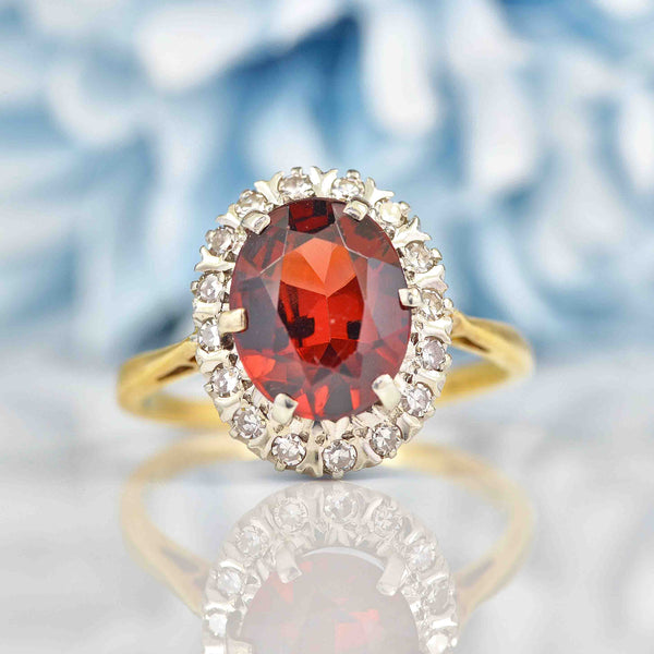 Ellibelle Jewellery Vintage 1970 Garnet & Diamond 18ct Gold Cluster Ring