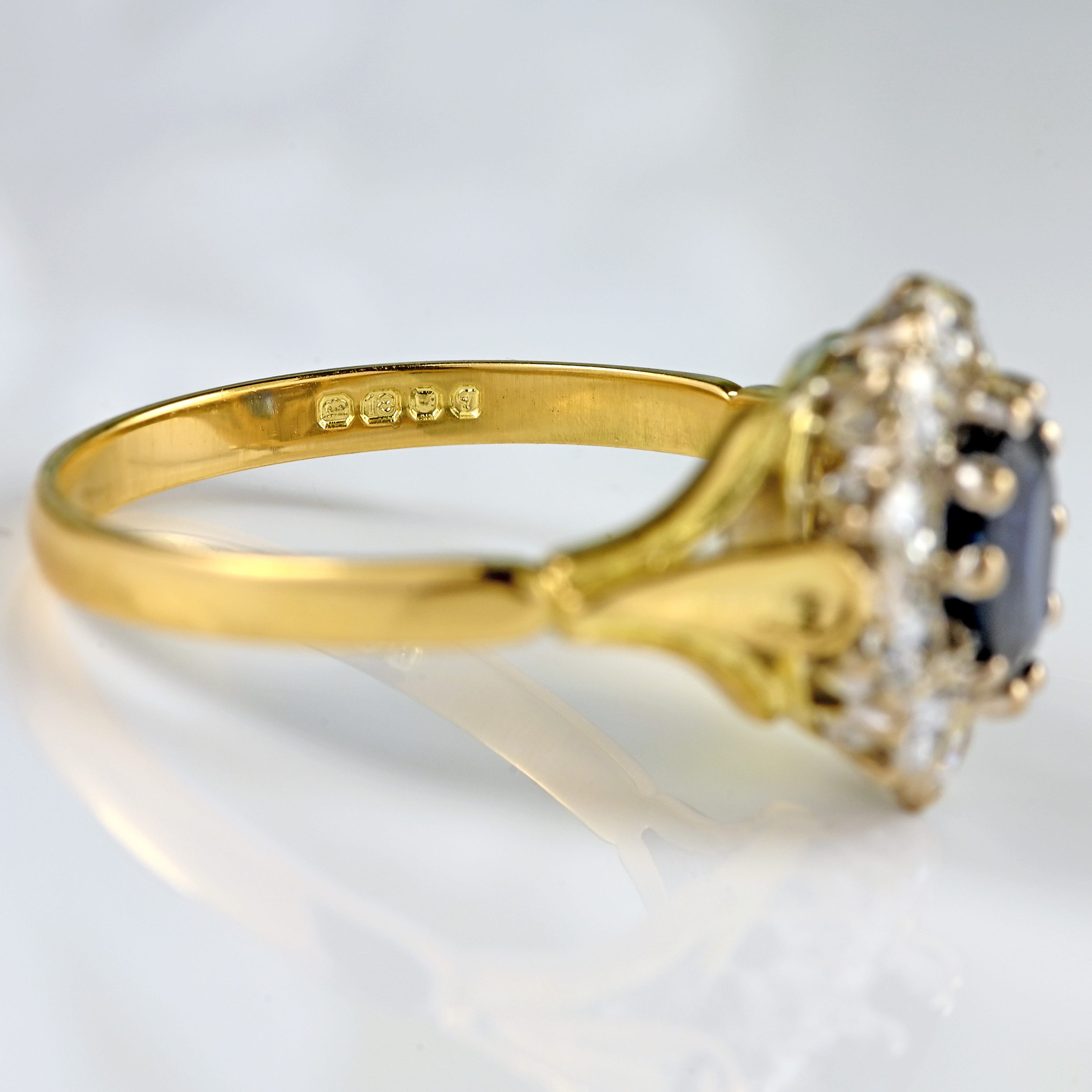 Ellibelle Jewellery Vintage 1971 Sapphire & Diamond 18ct Gold Cluster Ring