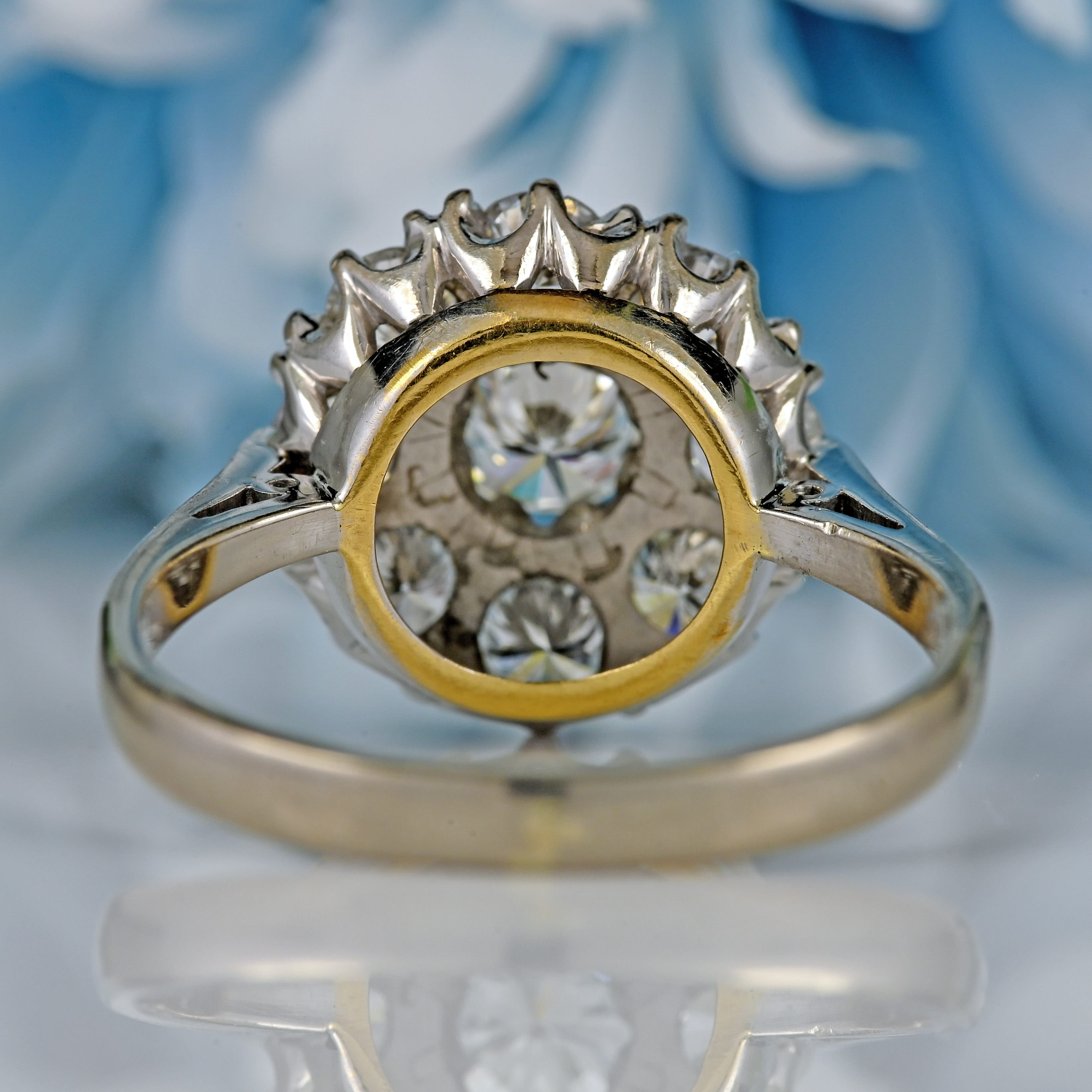 Ellibelle Jewellery Vintage 1975 Diamond 18ct White Gold Cluster Engagement Ring (1.36cts)