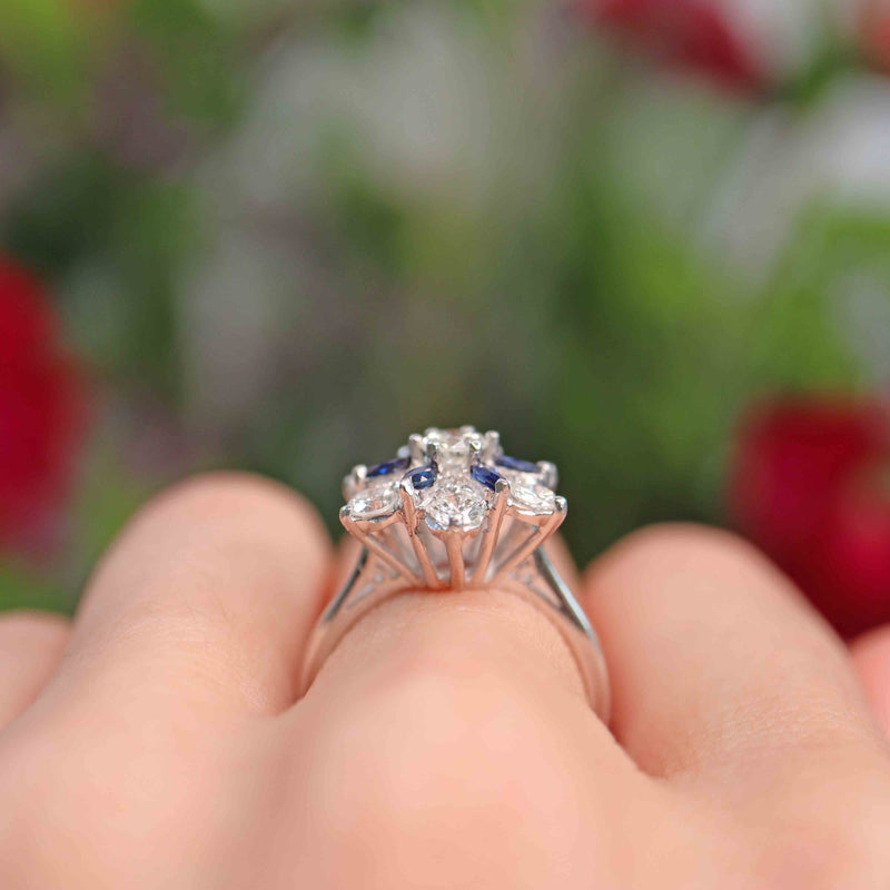 Ellibelle Jewellery Vintage 1975 Sapphire & Diamond 18ct White Gold Star-Shaped Cluster Ring