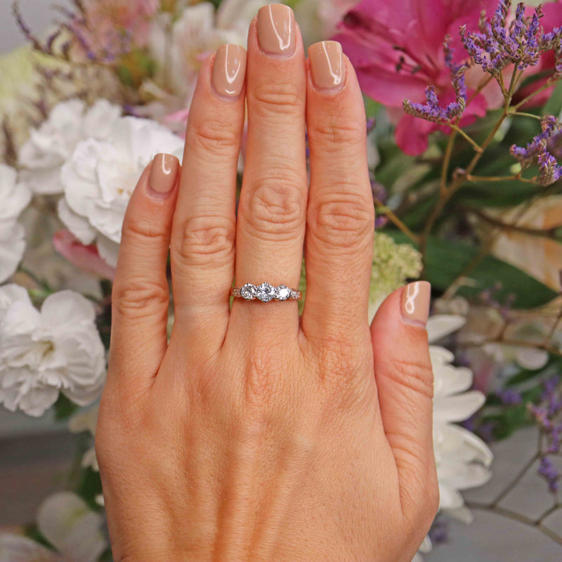 Ellibelle Jewellery Vintage 1976 Diamond 18ct Gold & Platinum Three-Stone Engagement Ring (0.85ct)