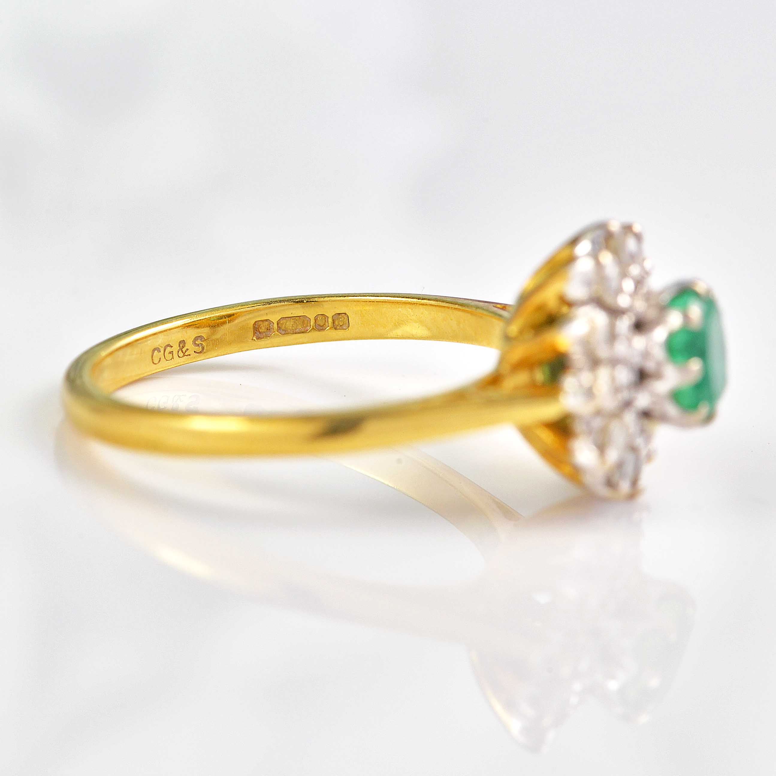 Ellibelle Jewellery Vintage 1976 Emerald & Diamond 18ct Gold Flower Cluster Ring