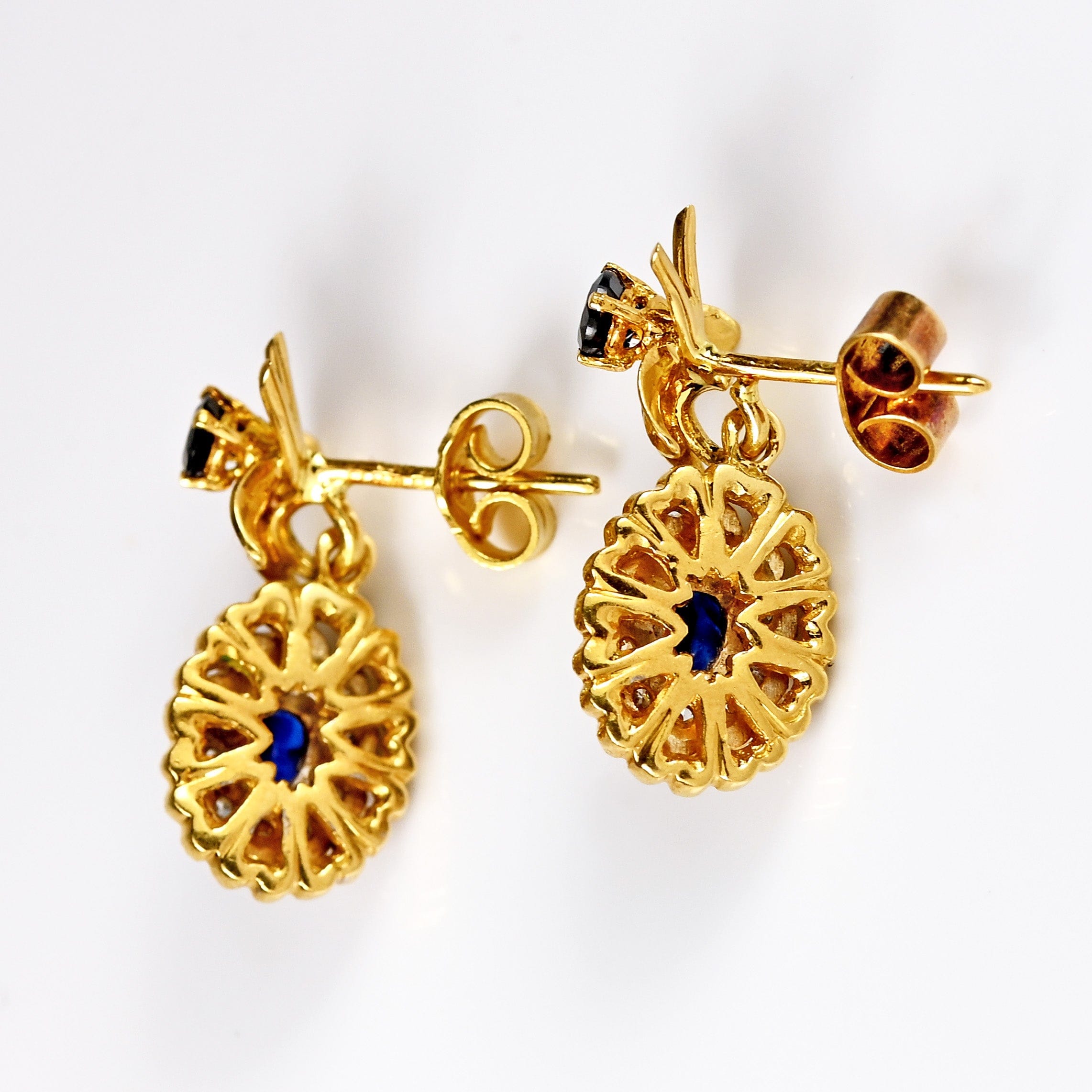 Ellibelle Jewellery Vintage 1976 Sapphire & Diamond 18ct Gold Drop Earrings
