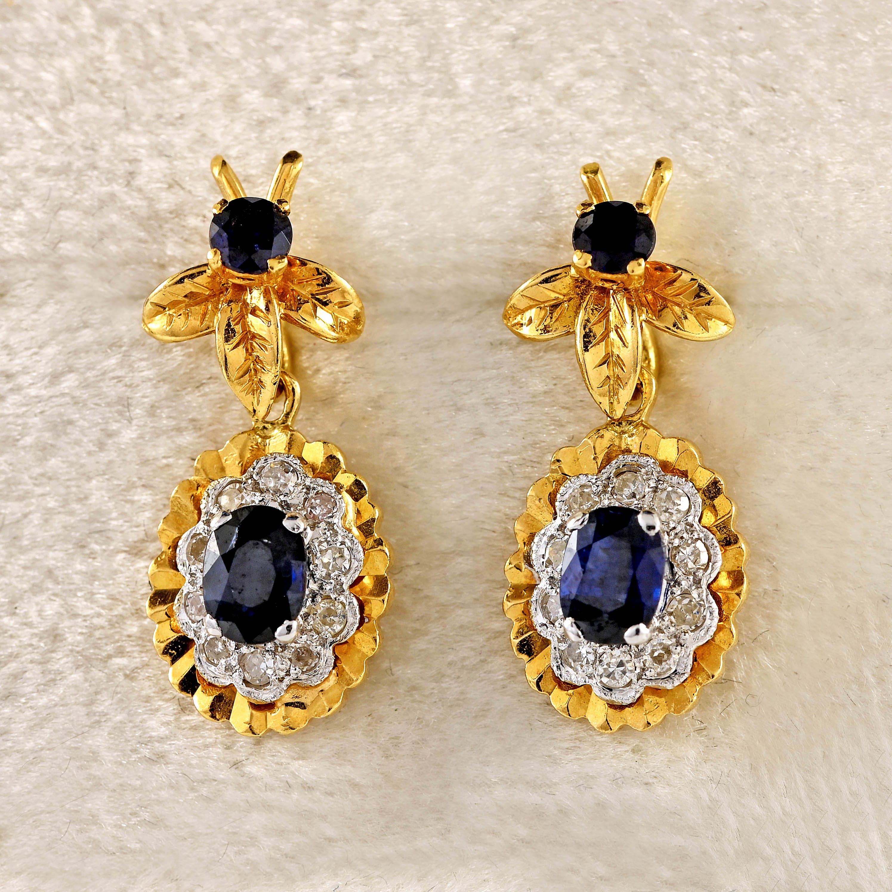 Ellibelle Jewellery Vintage 1976 Sapphire & Diamond 18ct Gold Drop Earrings