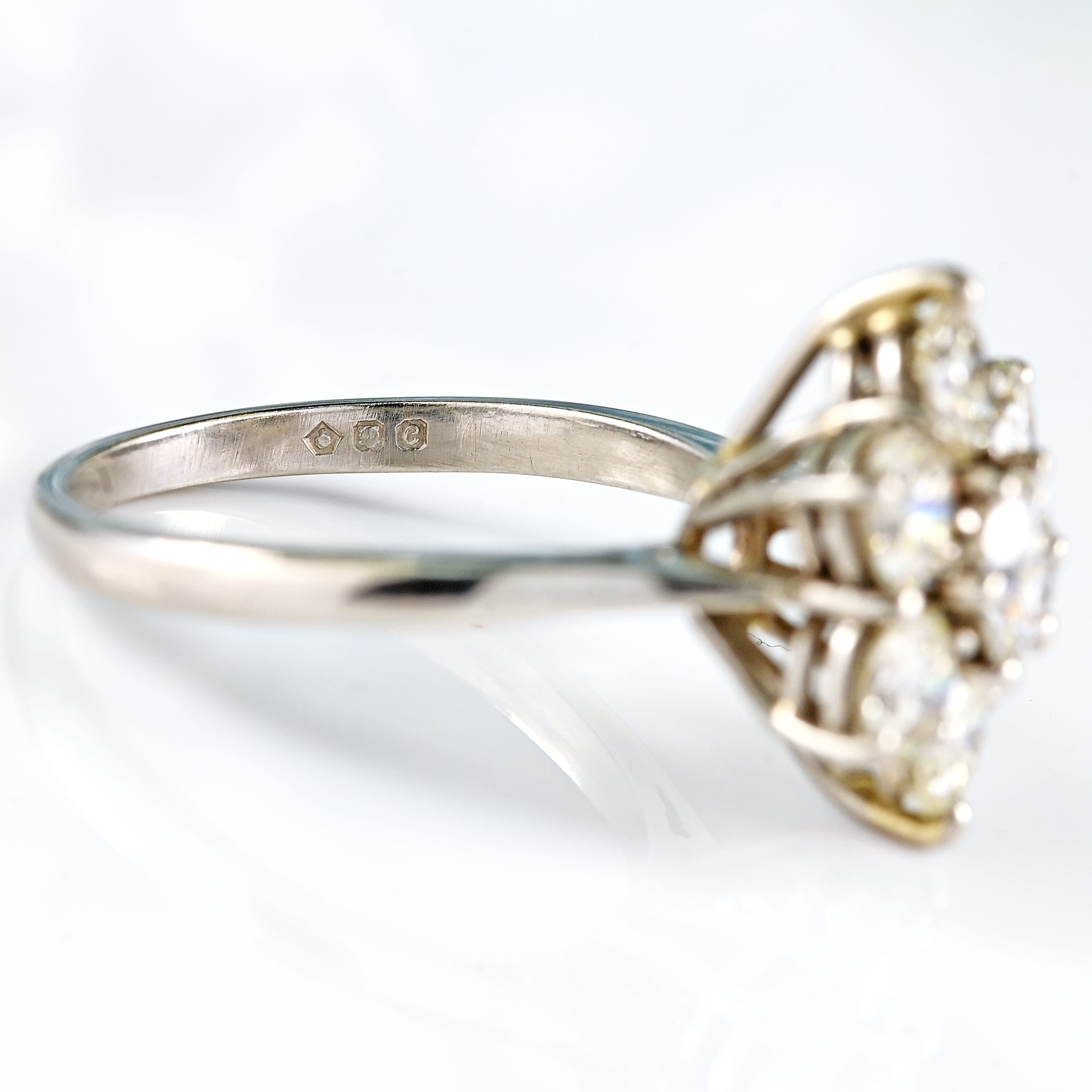 Ellibelle Jewellery Vintage 1977 Platinum & Diamond Daisy Cluster Ring (2.00cts)