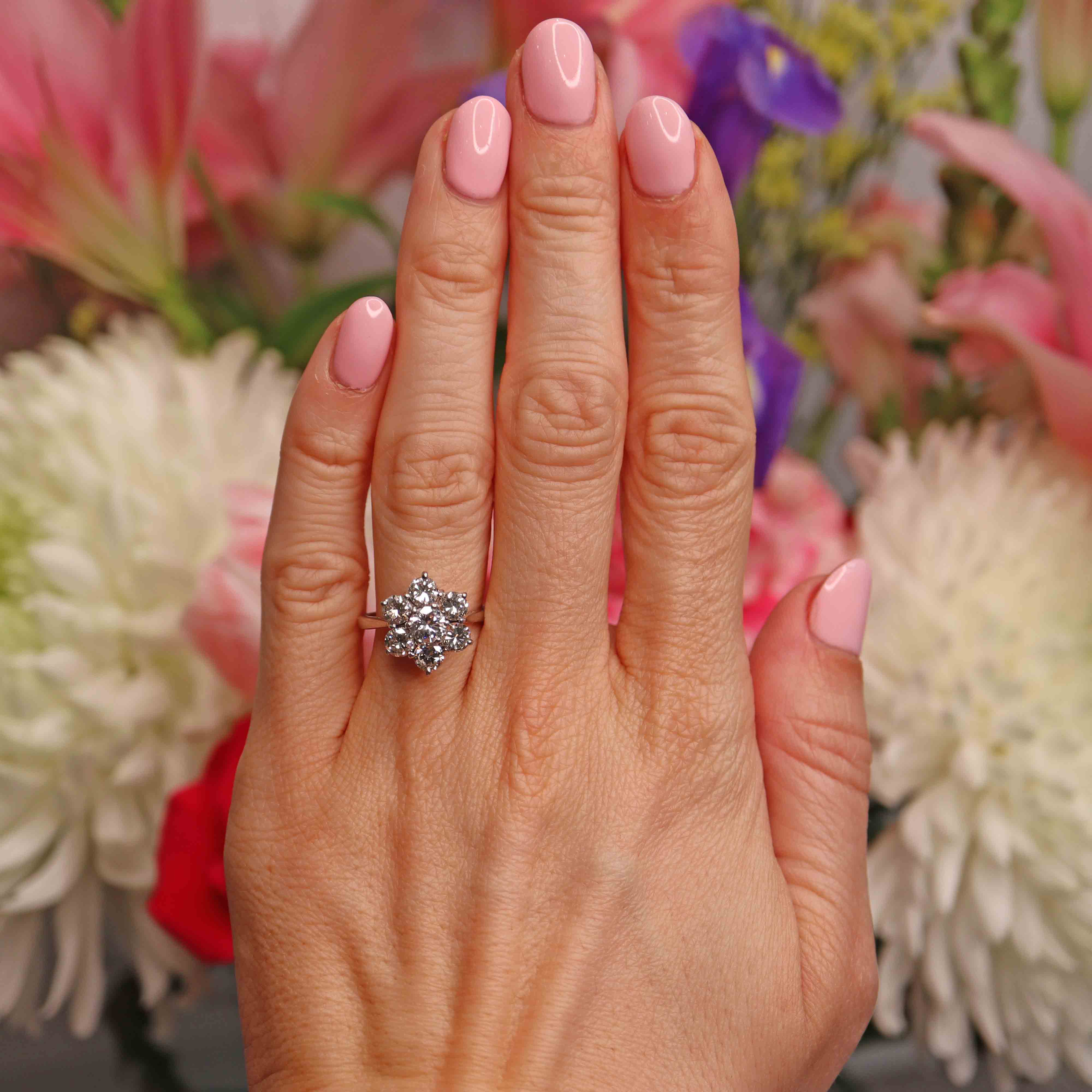 Ellibelle Jewellery Vintage 1977 Platinum & Diamond Daisy Cluster Ring (2.00cts)
