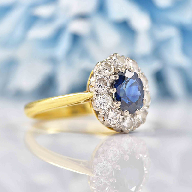 Ellibelle Jewellery Vintage 1978 Blue Sapphire & Diamond 18ct Gold Cluster Ring