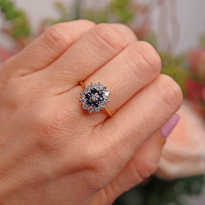 Ellibelle Jewellery Vintage 1978 Sapphire & Diamond 18ct Gold Cluster Ring