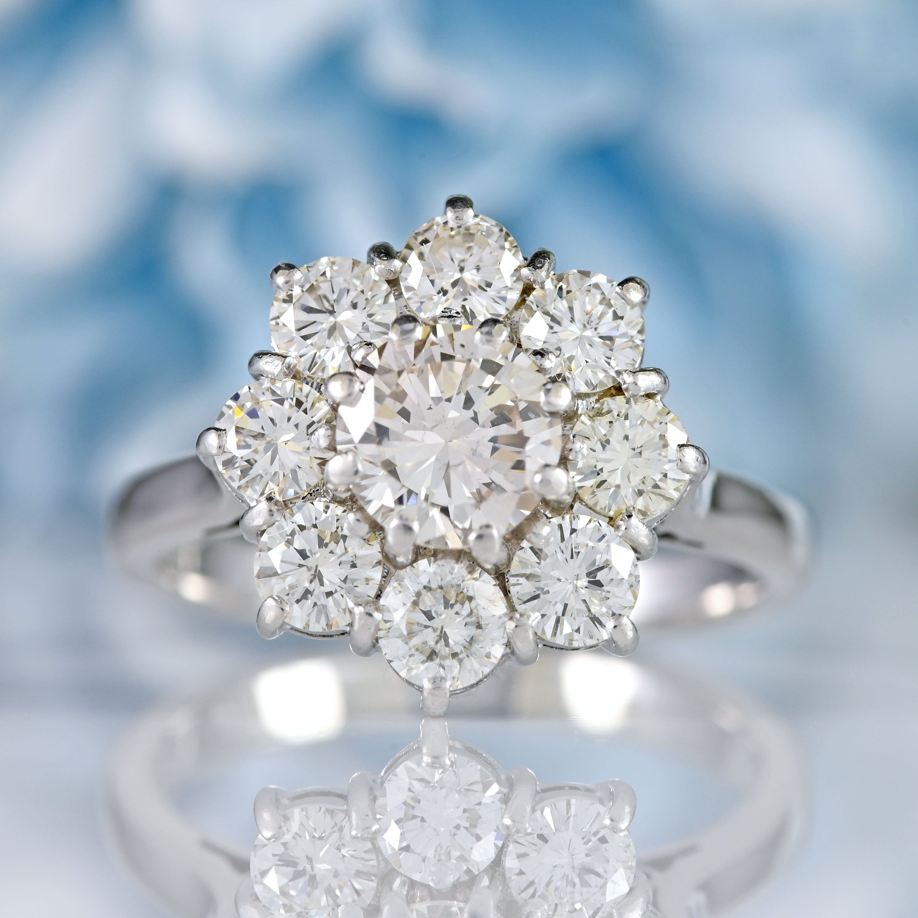 Ellibelle Jewellery Vintage 1980 Diamond 18ct White Gold Daisy Cluster Engagement Ring (2.00cts)