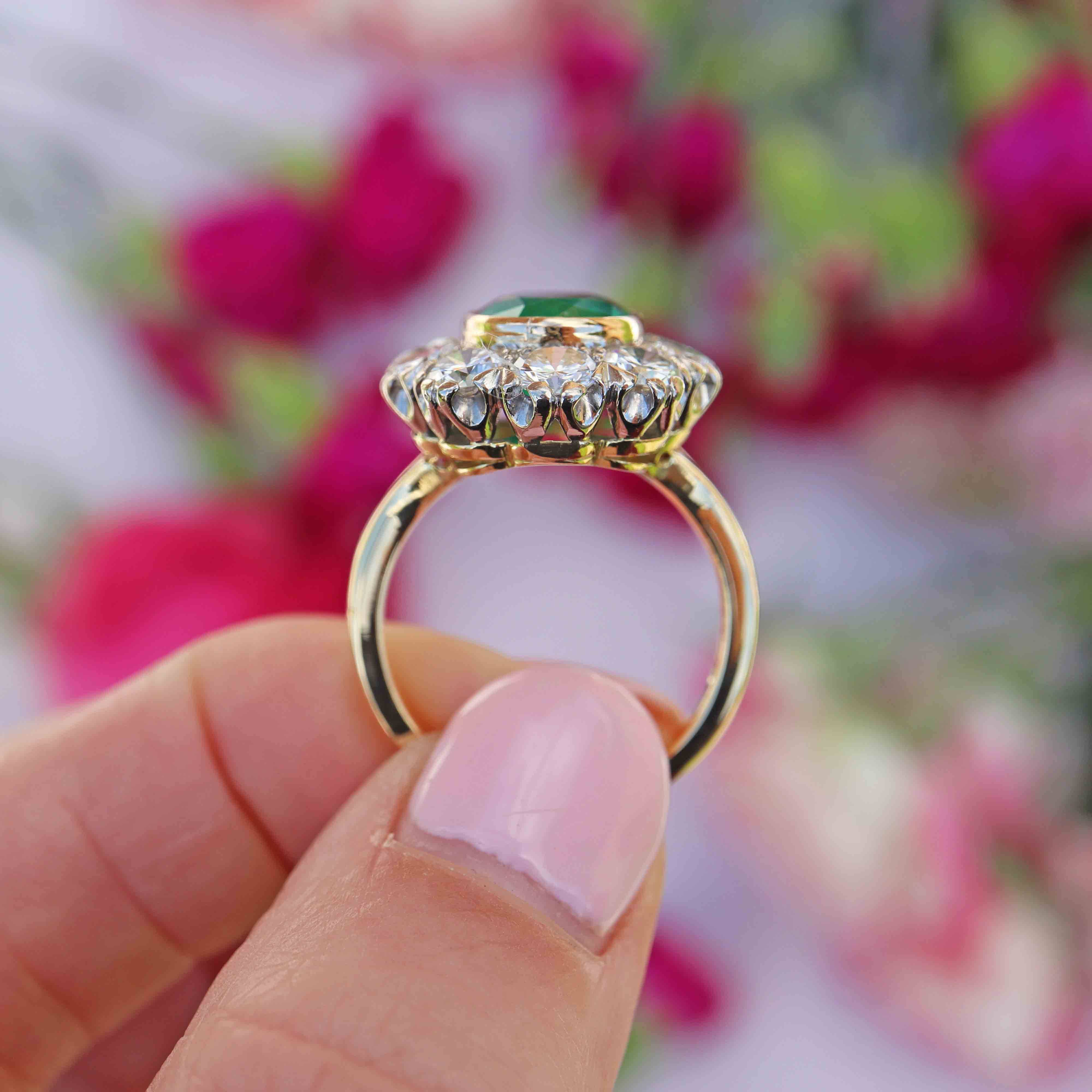 Ellibelle Jewellery Vintage 1980 Emerald & Diamond 18ct Gold Cluster Engagement Ring (3.60cts)