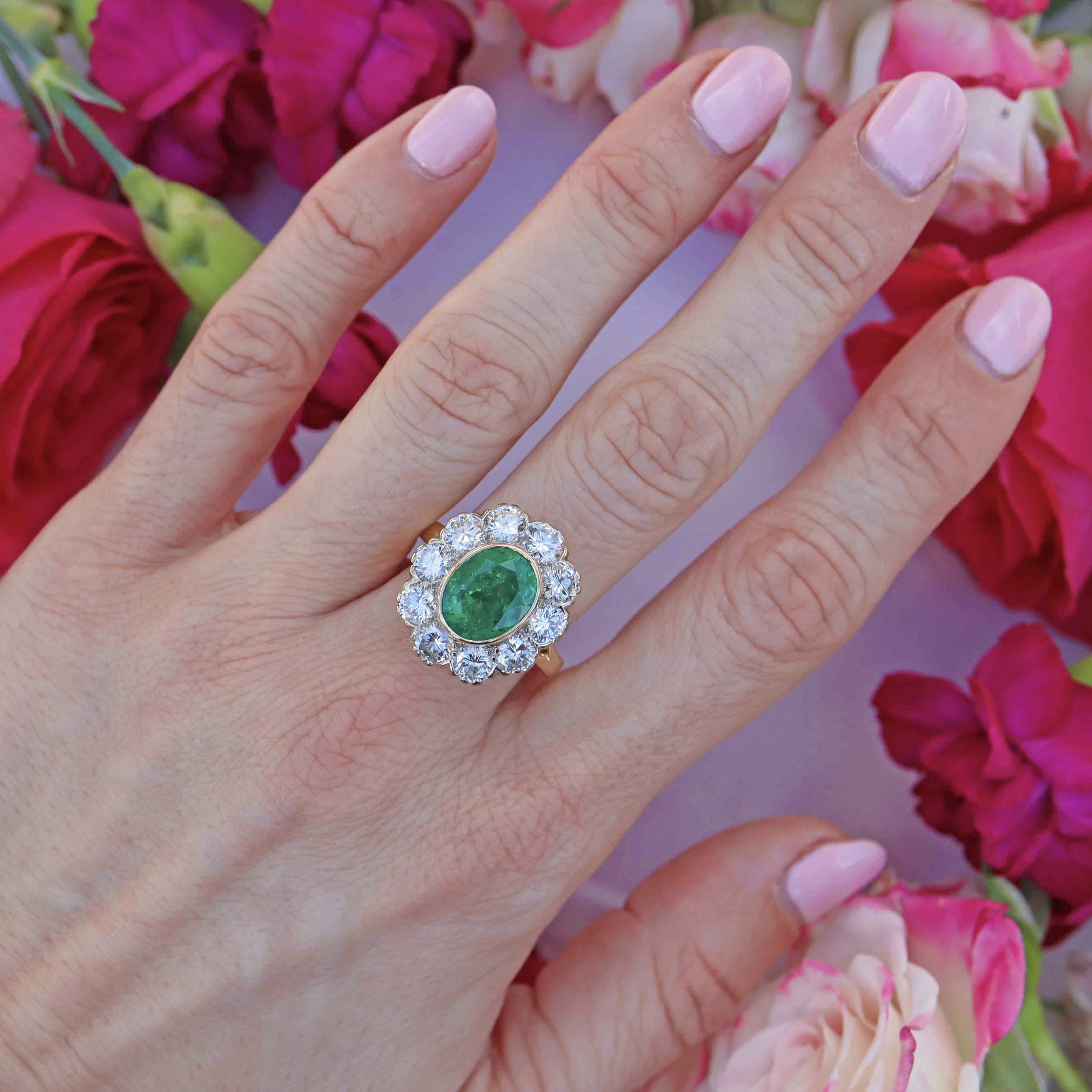 Ellibelle Jewellery Vintage 1980 Emerald & Diamond 18ct Gold Cluster Engagement Ring (3.60cts)