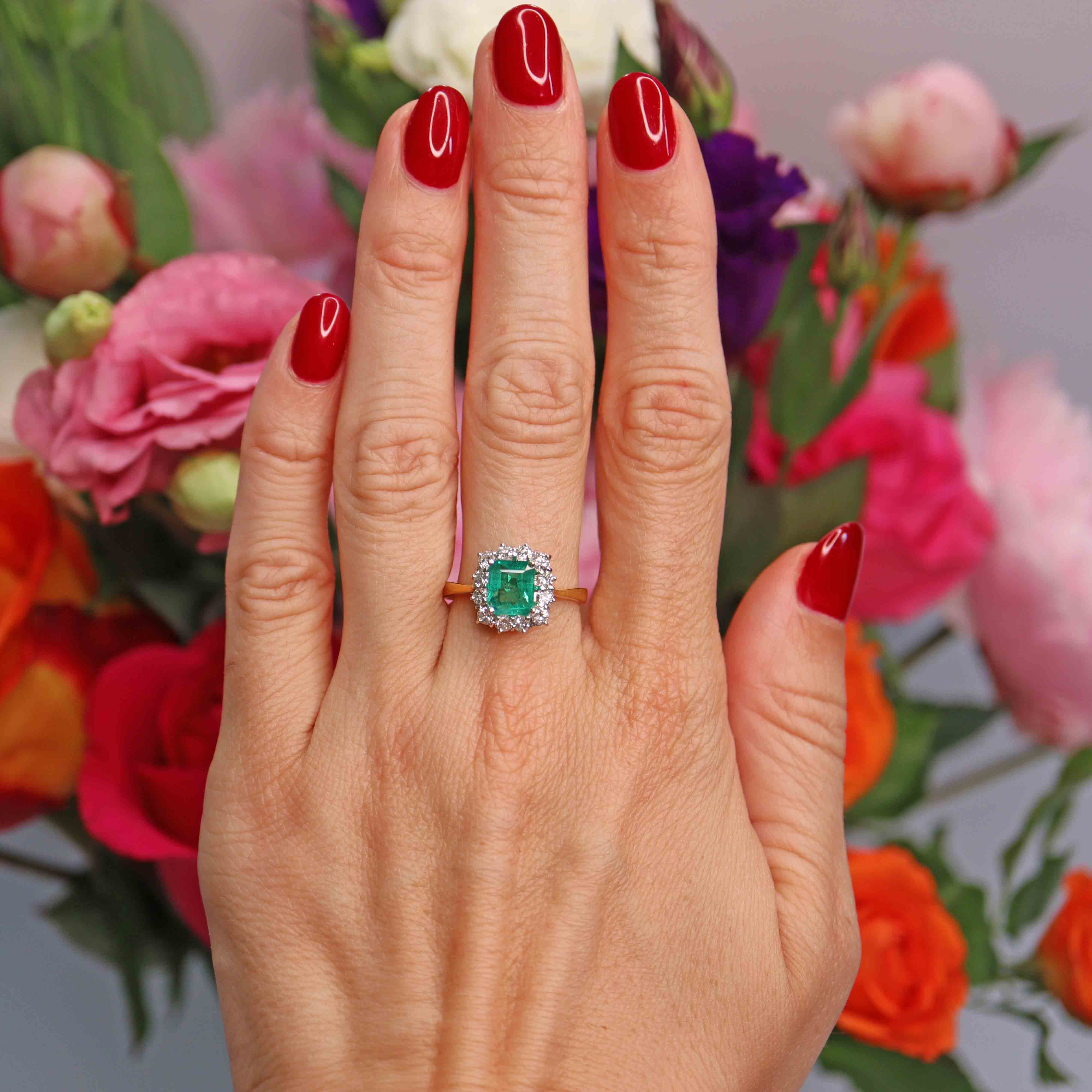 Ellibelle Jewellery Vintage 1980 Emerald & Diamond 18ct Gold Cluster Ring (1.30cts)