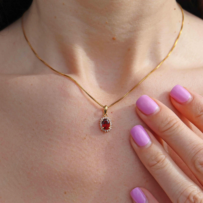 Ellibelle Jewellery Vintage 1980 Garnet & Diamond 18ct Gold Pendant Necklace