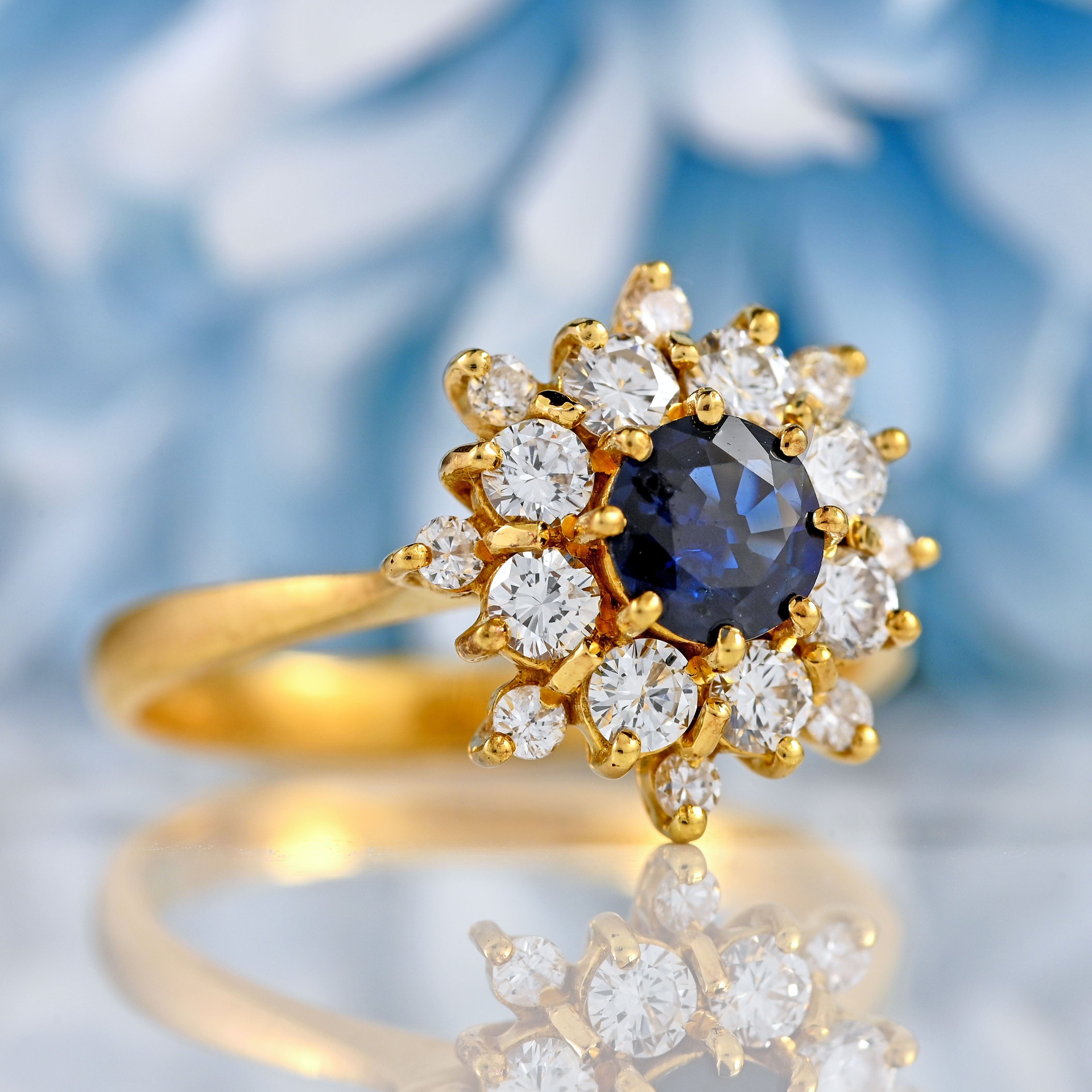 Ellibelle Jewellery Vintage 1980 Sapphire & Diamond 18ct Gold Star Cluster Ring
