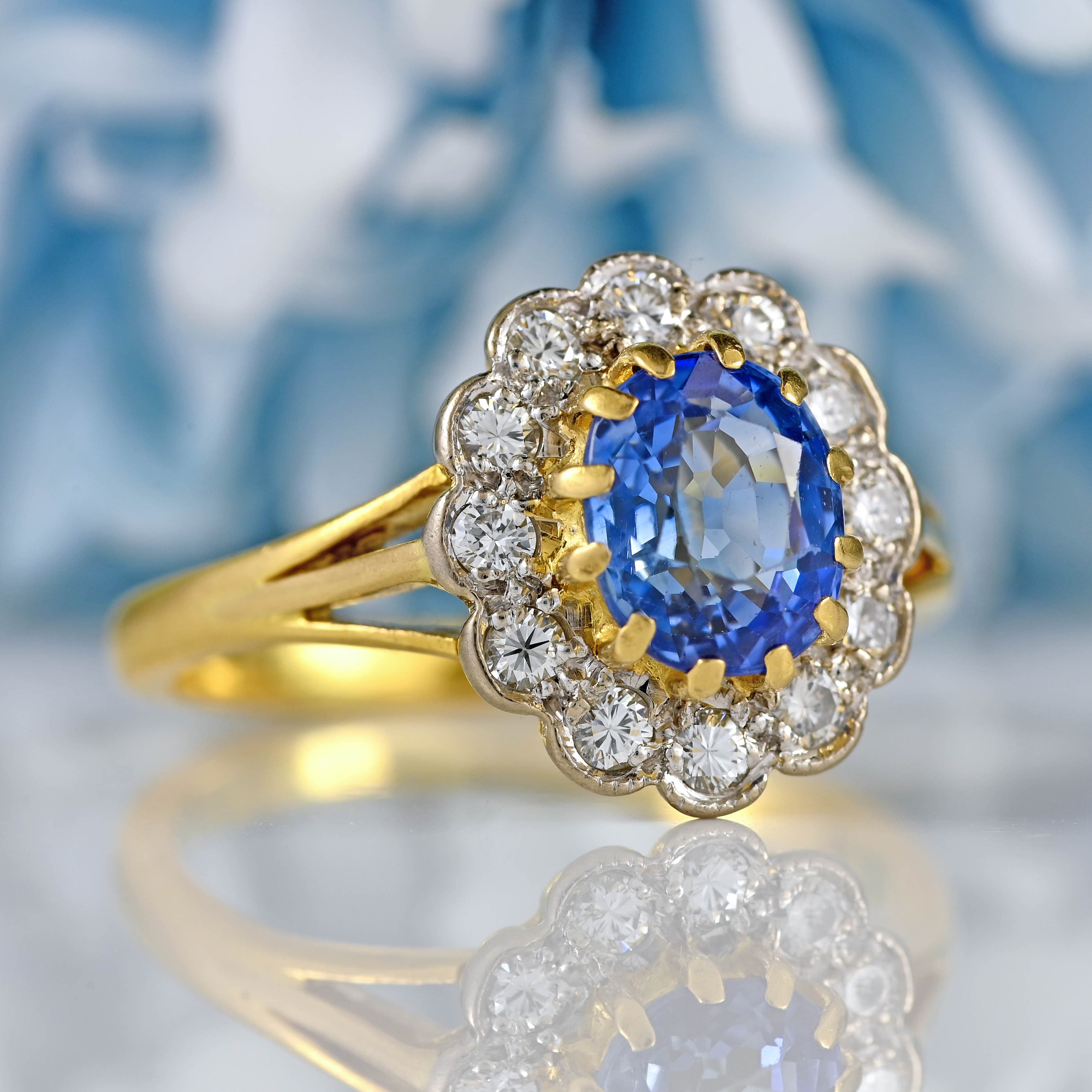 Ellibelle Jewellery Vintage 1981 Ceylon Sapphire & Diamond 18ct Gold Cluster Ring