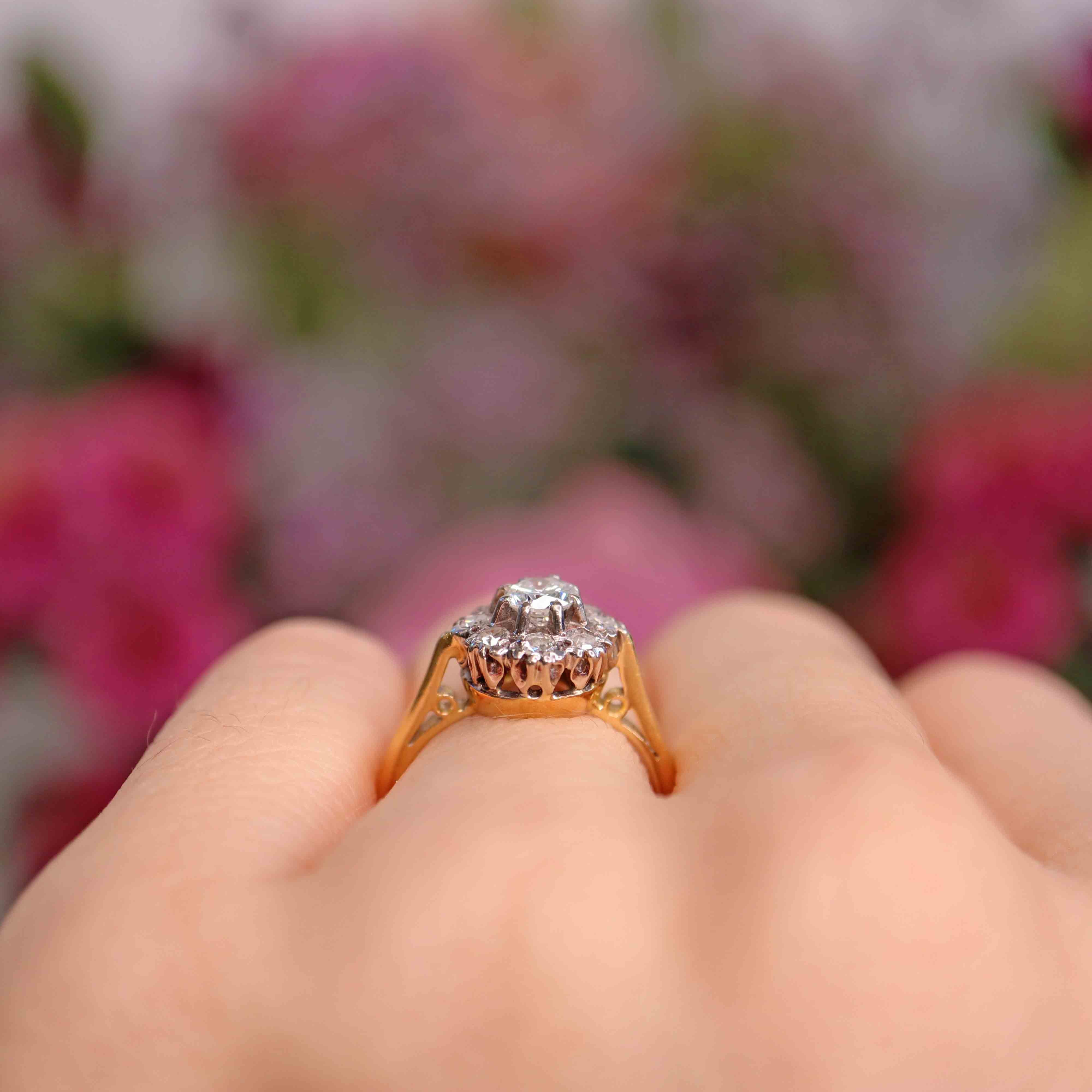 Ellibelle Jewellery Vintage 1981 Diamond 18ct Gold Cluster Ring (0.48cts)