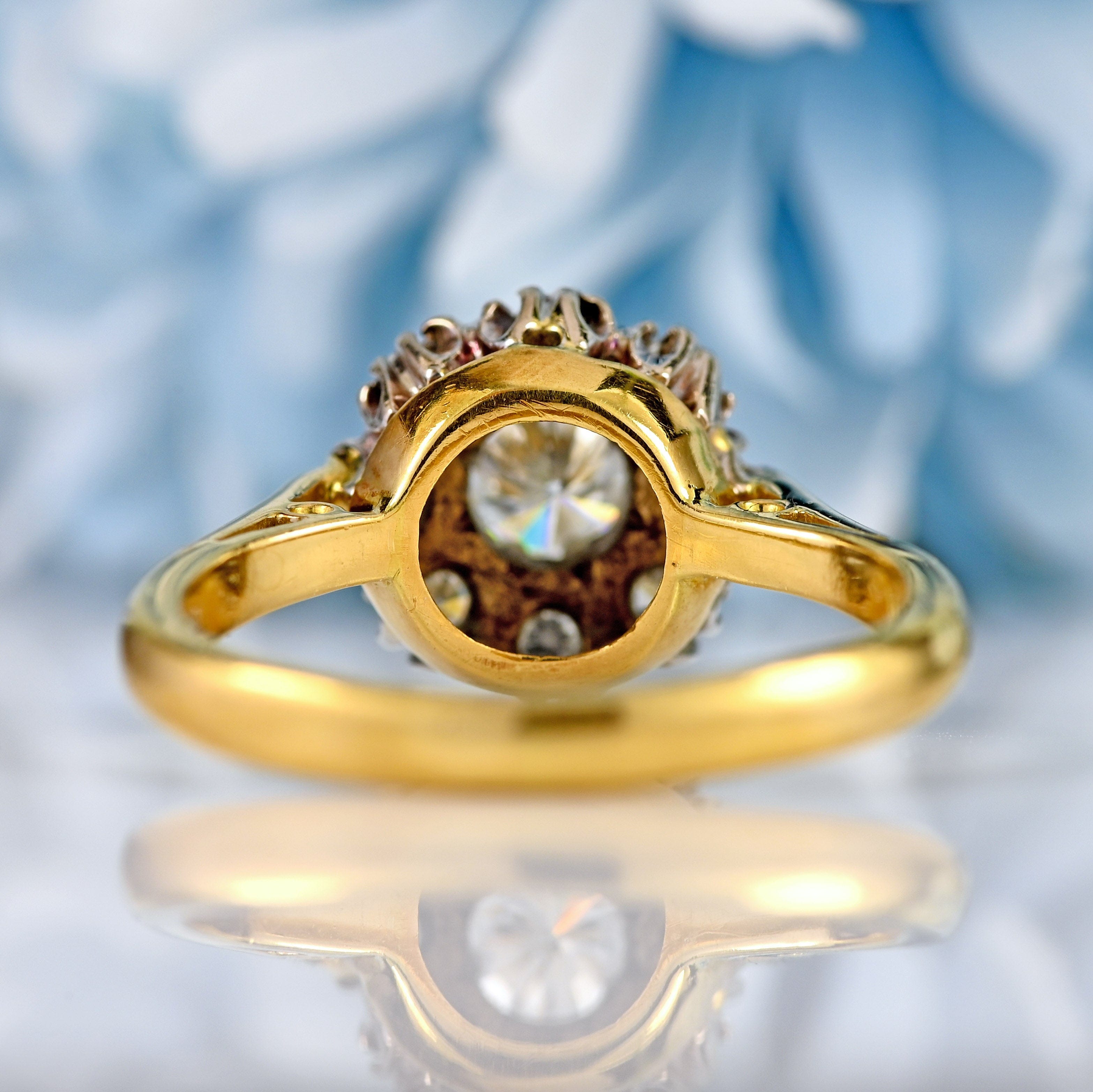 Ellibelle Jewellery Vintage 1981 Diamond 18ct Gold Cluster Ring (0.48cts)