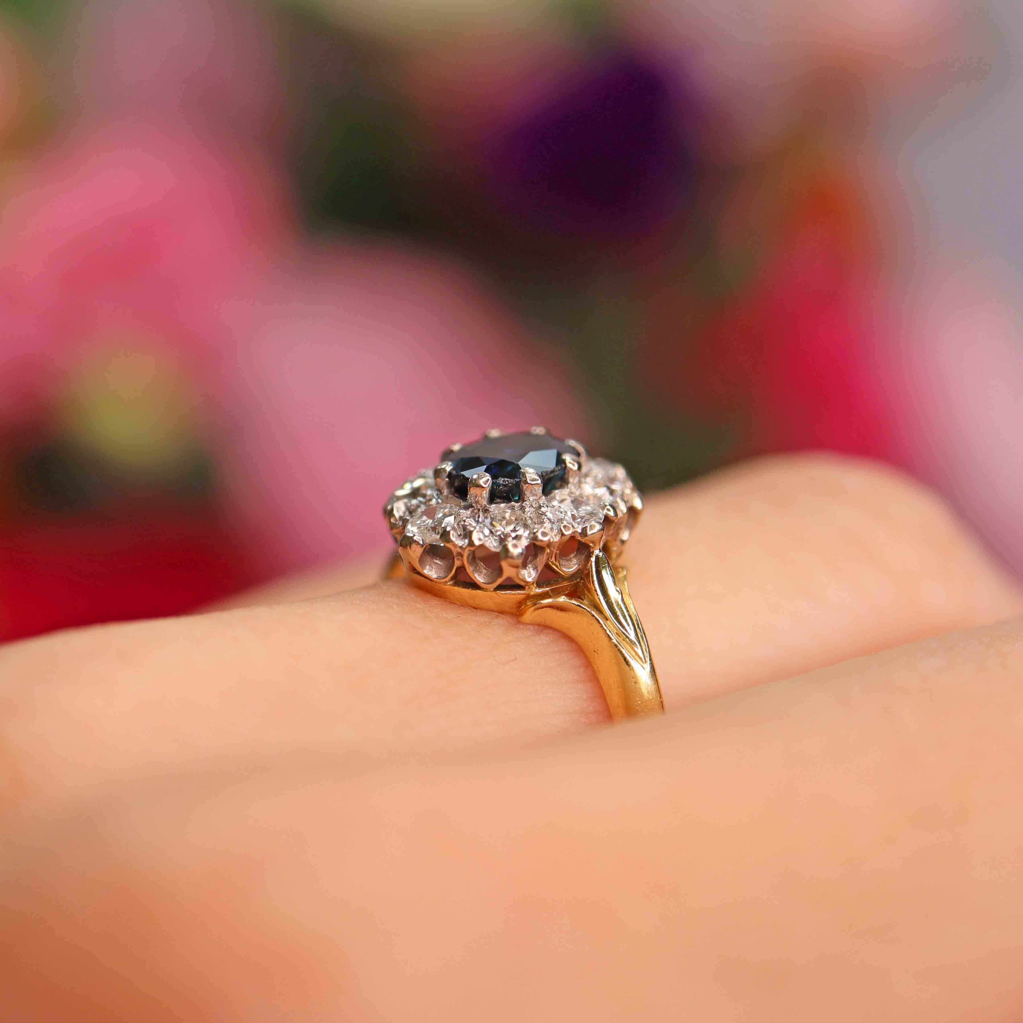 Ellibelle Jewellery Vintage 1981 Sapphire & Diamond 18ct Gold Oval Cluster Ring