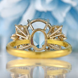 Ellibelle Jewellery Vintage 1982 Aquamarine & Diamond 18ct Gold Seven-Stone Ring (3.88cts)