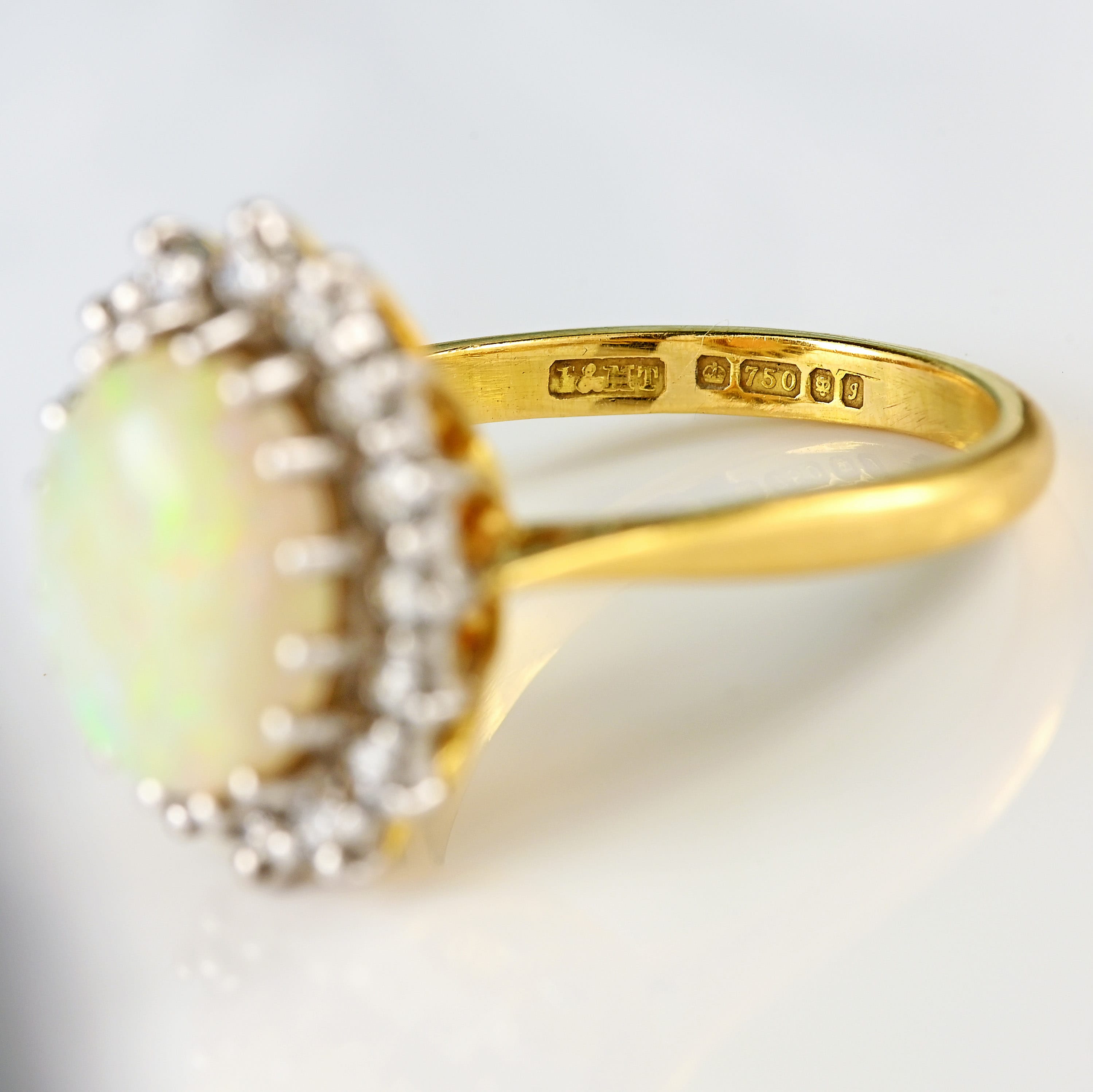 Ellibelle Jewellery Vintage 1983 Opal & Diamond 18ct Gold Cluster Ring (1.68cts)