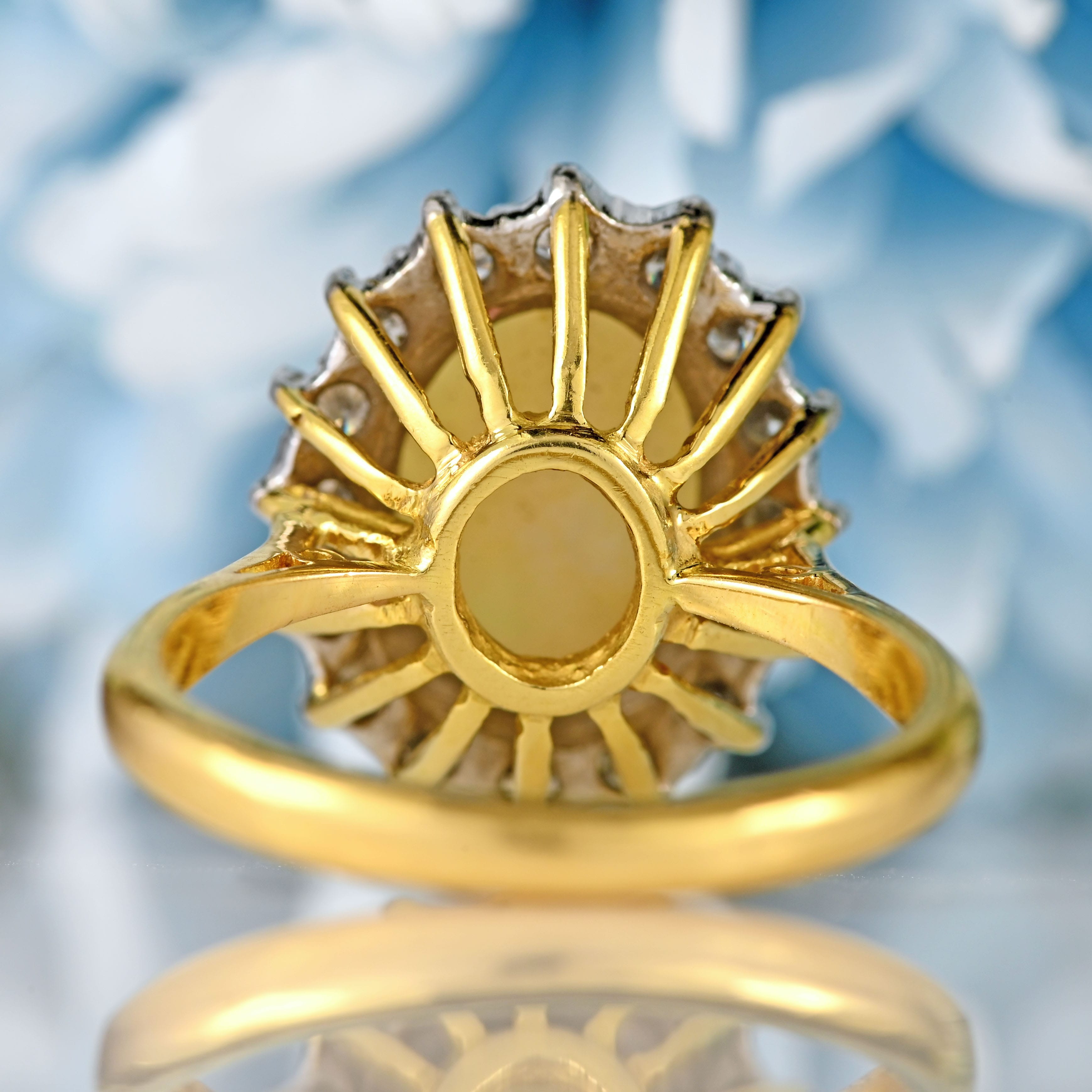 Ellibelle Jewellery Vintage 1983 Opal & Diamond 18ct Gold Cluster Ring (1.68cts)