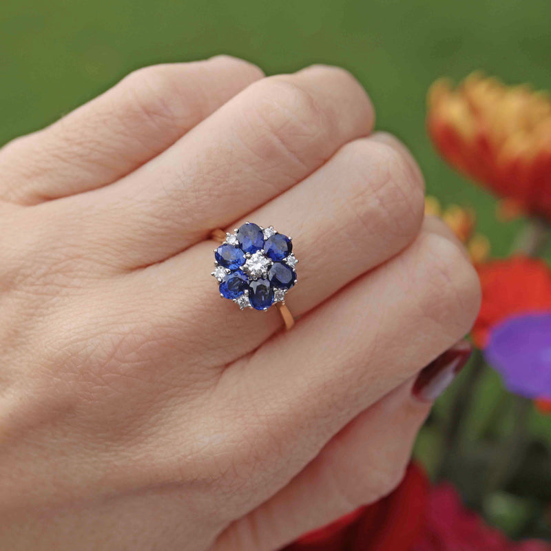 Ellibelle Jewellery Vintage 1983 Sapphire & Diamond 18ct Gold Cluster Ring