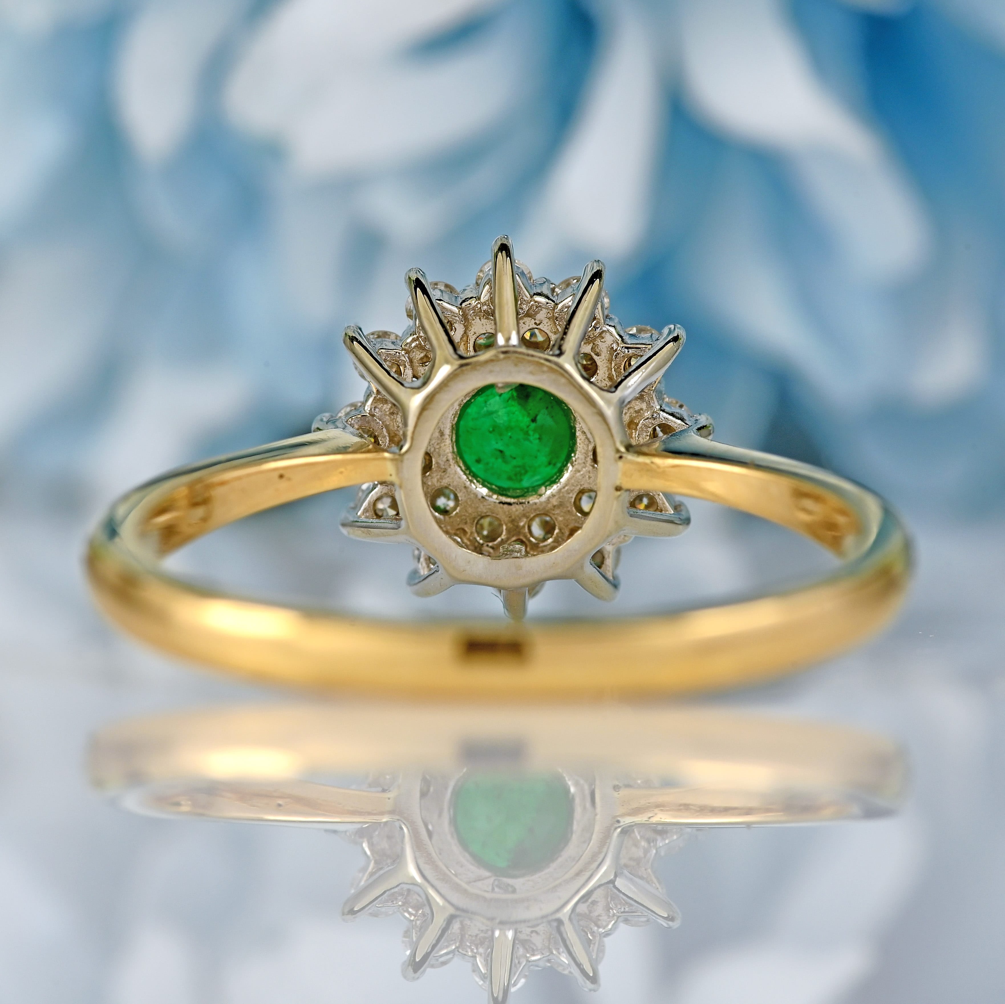 Ellibelle Jewellery Vintage 1984 Emerald & Diamond 18ct Gold Double-Cluster Ring