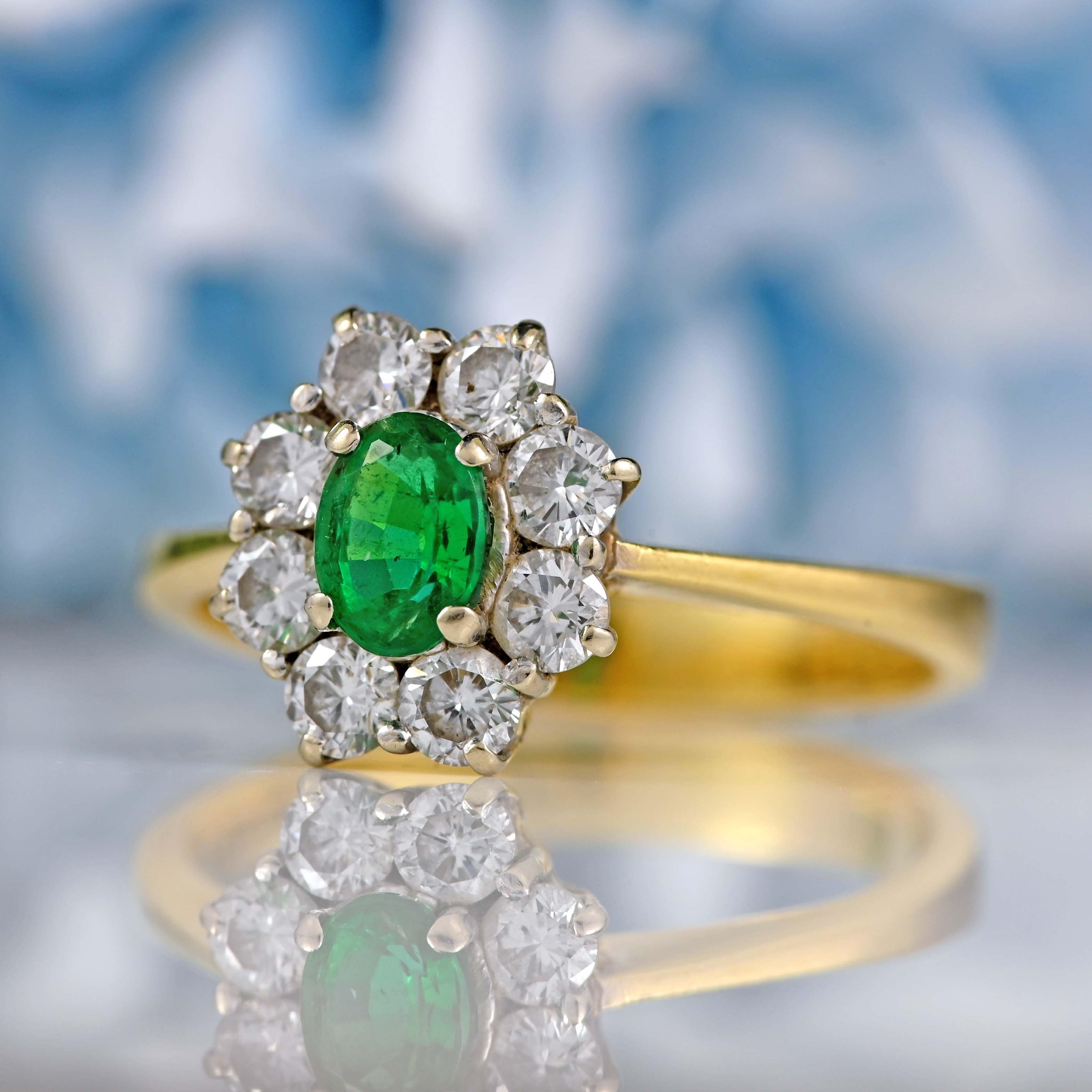 Ellibelle Jewellery Vintage 1985 Emerald & Diamond 18ct Gold Cluster Ring