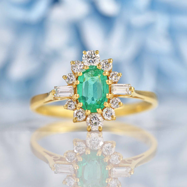 Ellibelle Jewellery Vintage 1985 Emerald & Diamond 18ct Gold Cluster Ring