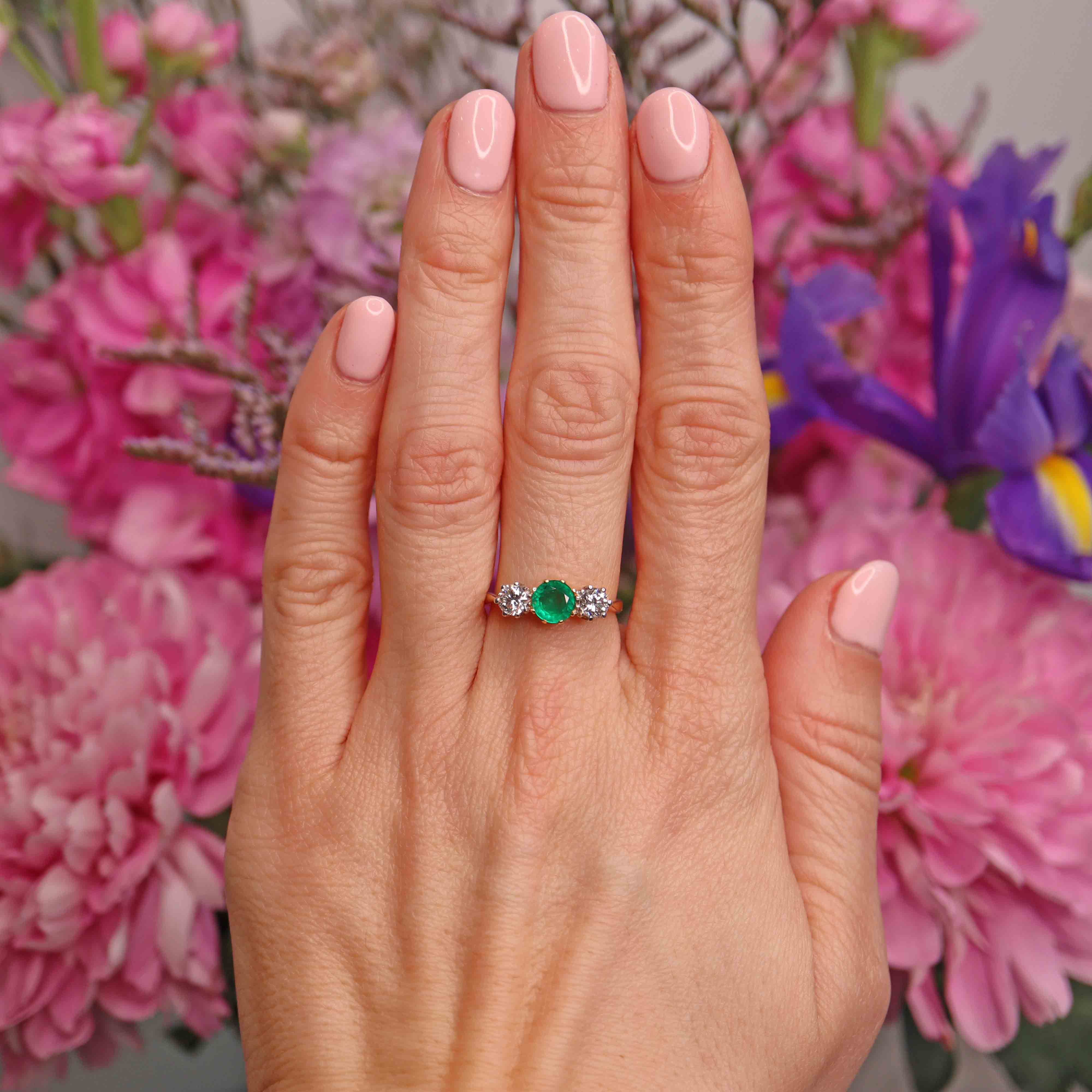 Ellibelle Jewellery Vintage 1985 Emerald & Diamond 18ct Gold Three-Stone Trilogy Engagement Ring (0.53cts)