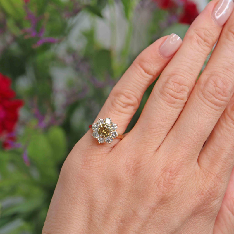 Ellibelle Jewellery Vintage 1985 Fancy Yellow Diamond 18ct Gold Cluster Engagement Ring