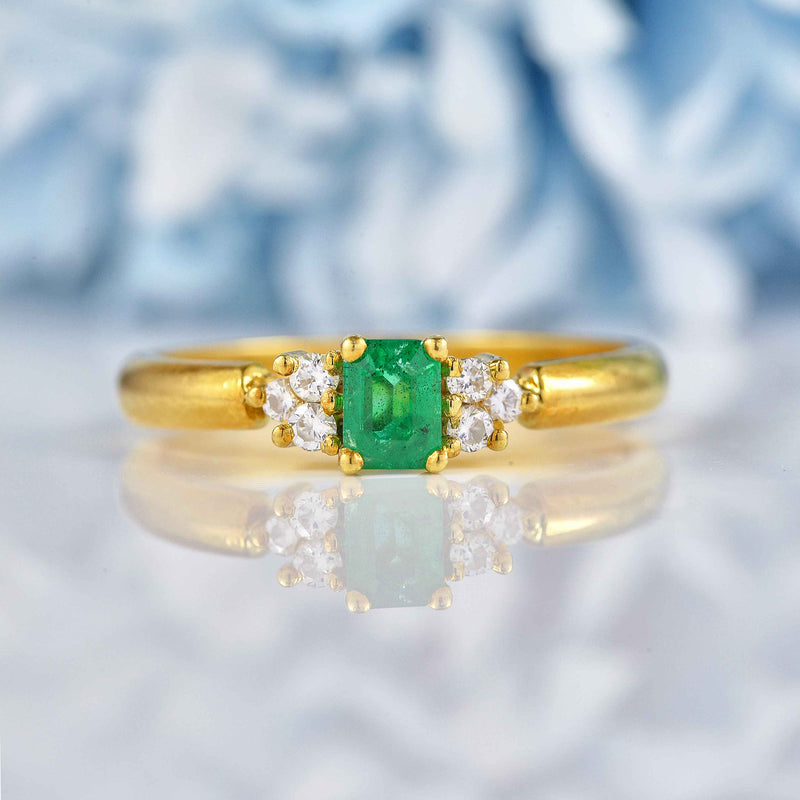 Ellibelle Jewellery Vintage 1985 Natural Emerald & Diamond 18ct Gold Ring