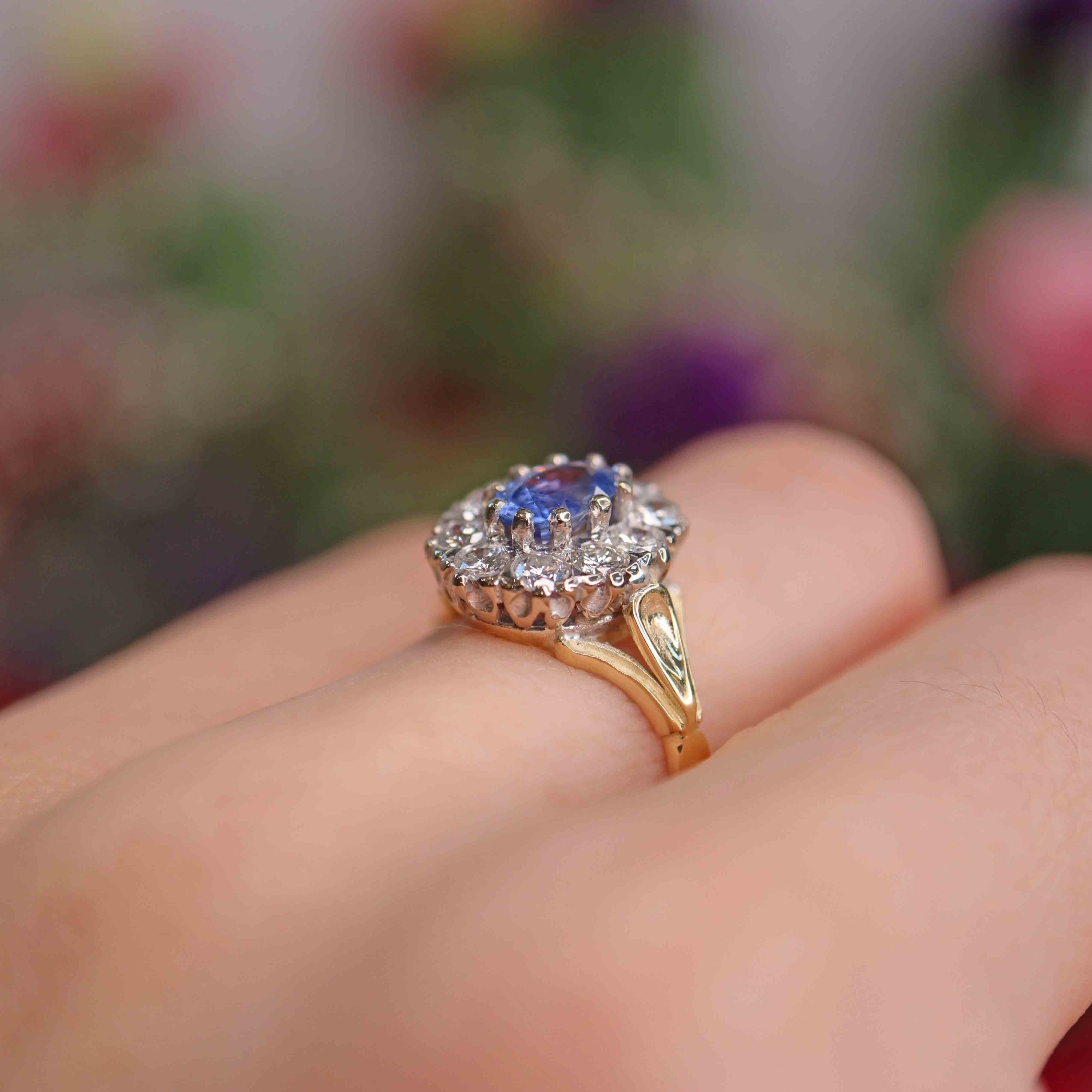Ellibelle Jewellery Vintage 1986 Ceylon Sapphire & Diamond 18ct Gold Cluster Ring