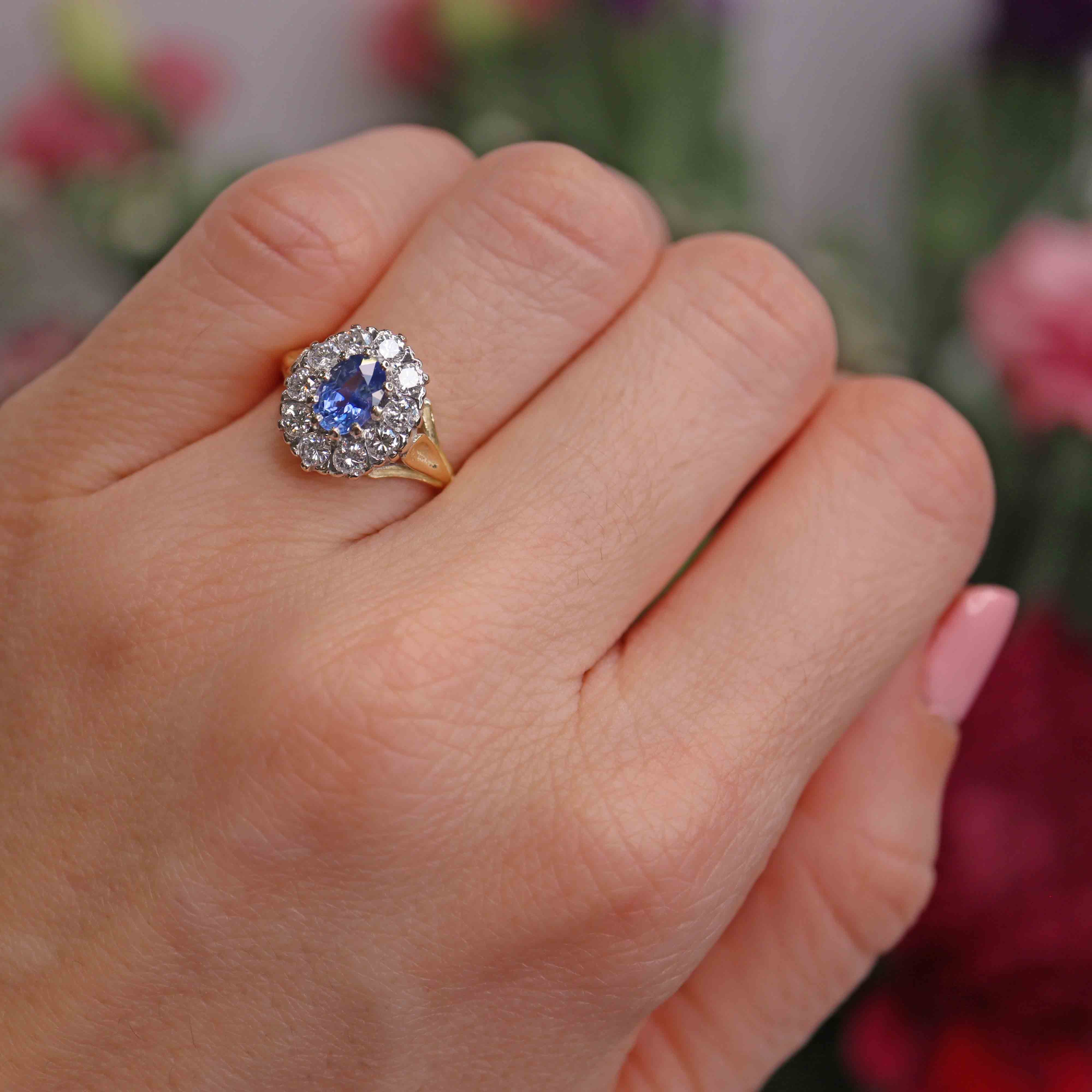 Ellibelle Jewellery Vintage 1986 Ceylon Sapphire & Diamond 18ct Gold Cluster Ring