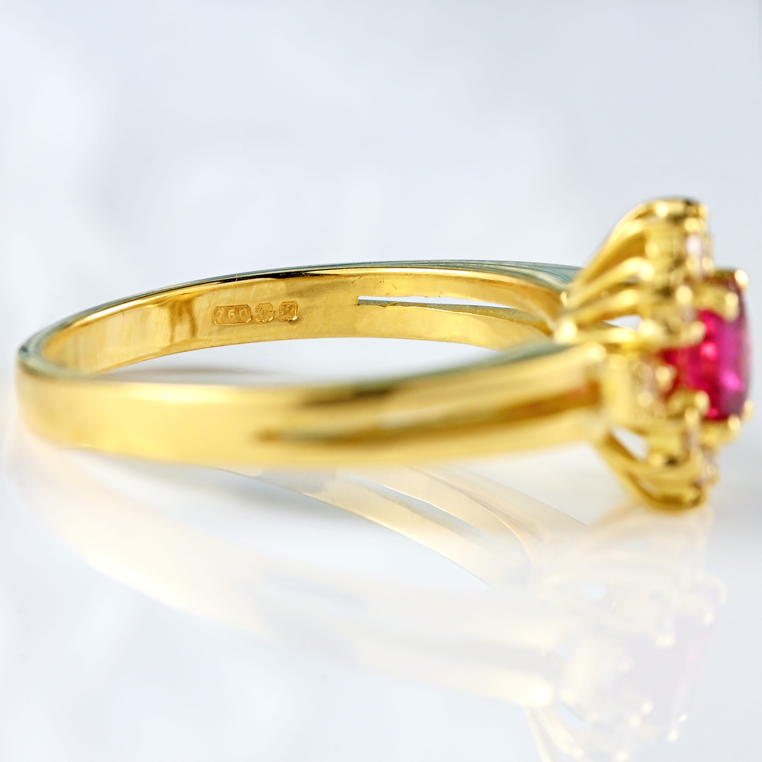 Ellibelle Jewellery Vintage 1986 Ruby & Diamond 18ct Gold Cluster Ring
