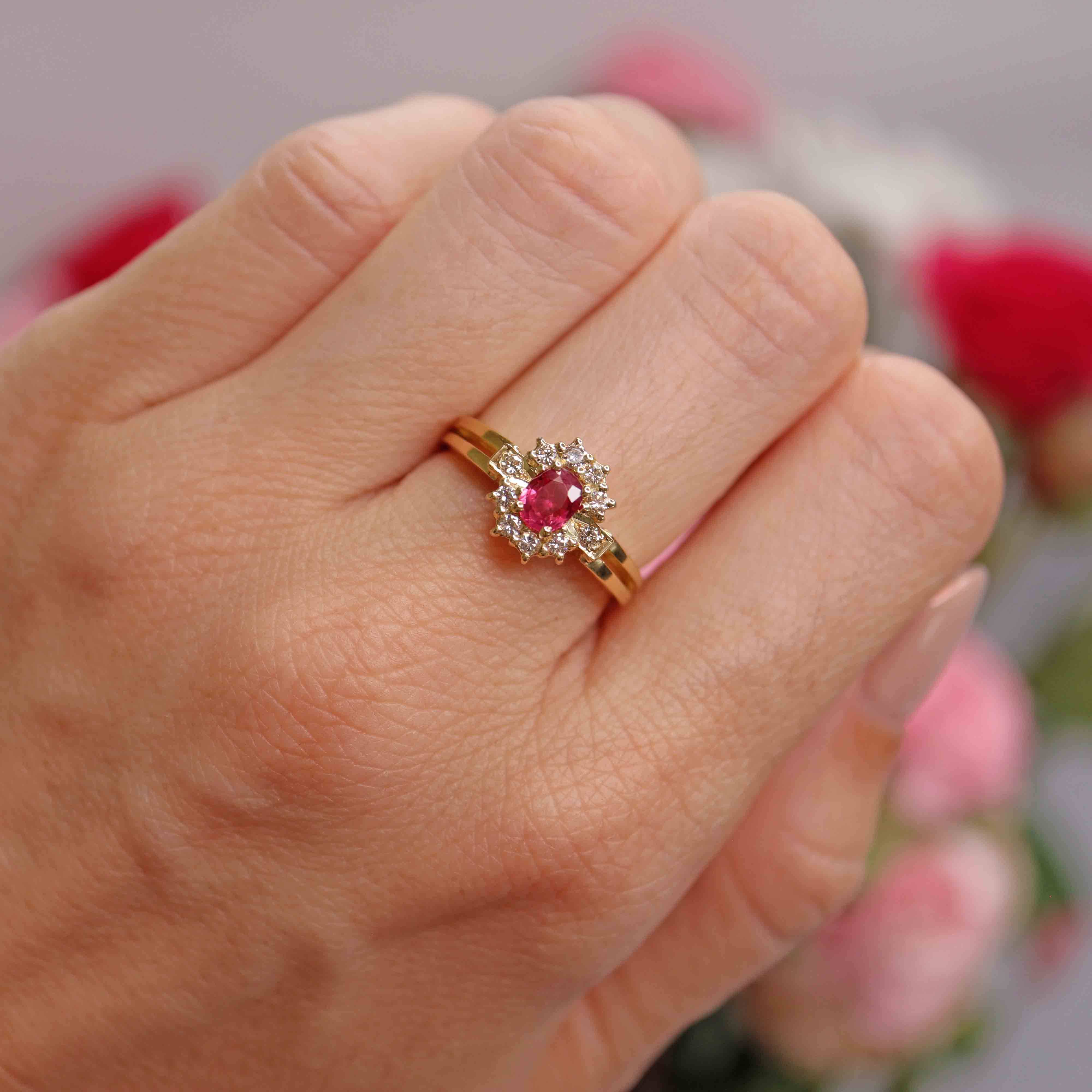 Ellibelle Jewellery Vintage 1986 Ruby & Diamond 18ct Gold Cluster Ring