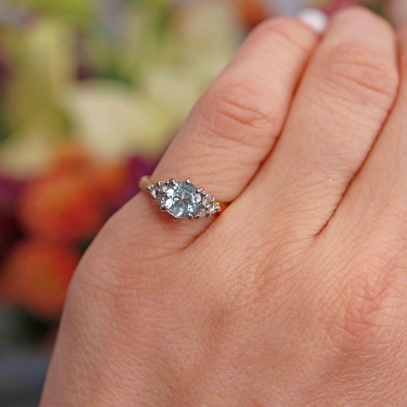 Ellibelle Jewellery Vintage 1987 Aquamarine & Diamond 18ct Gold Seven-Stone Ring